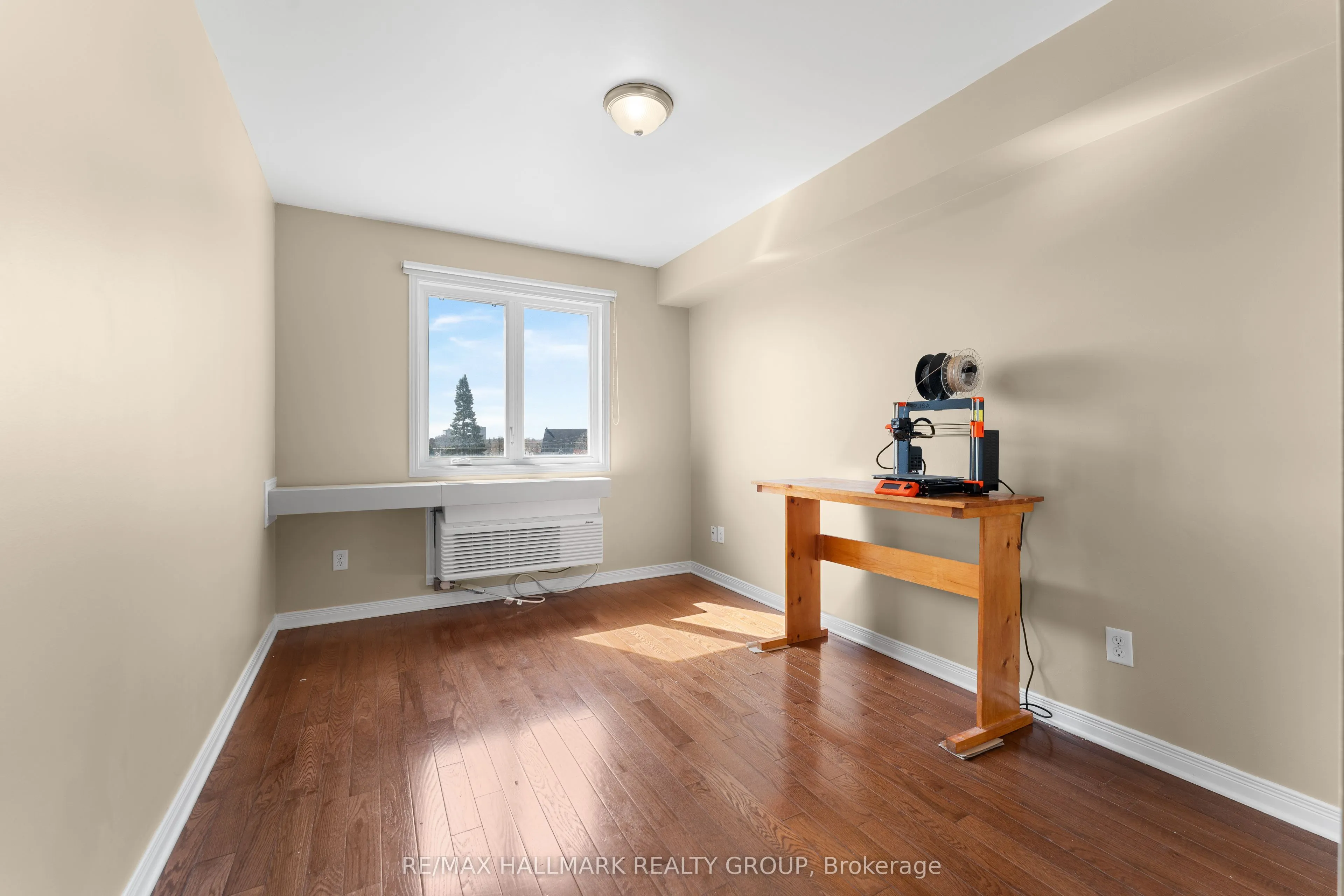 646 Cummings Avenue