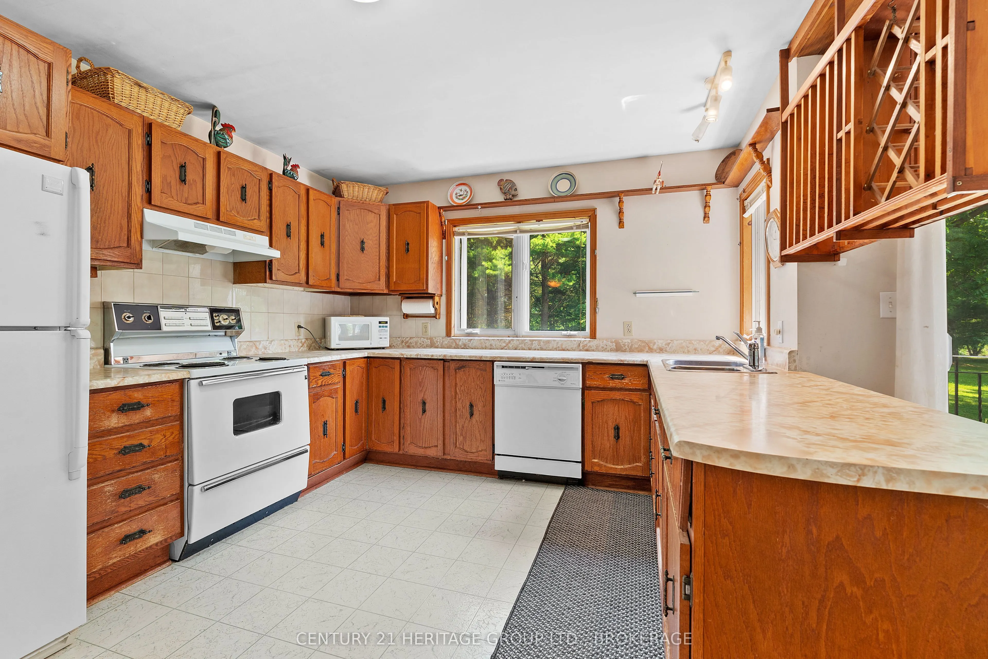 1882 Sunbury Road