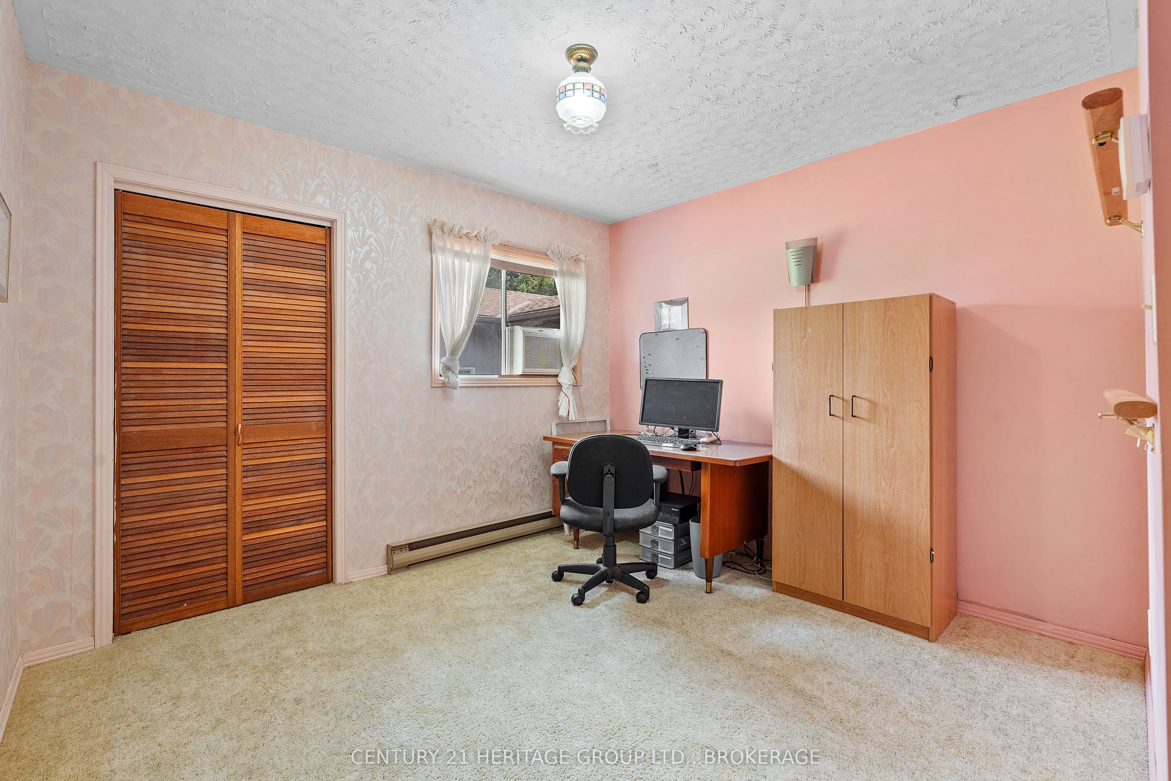 1882 Sunbury Road