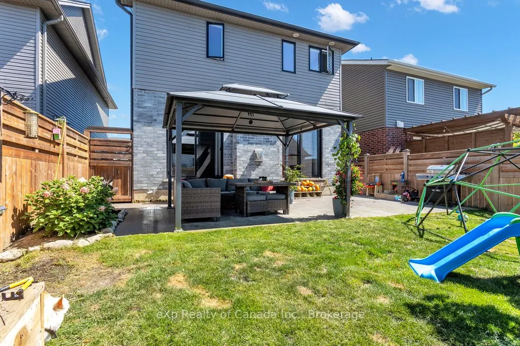 1109 Alberni Road