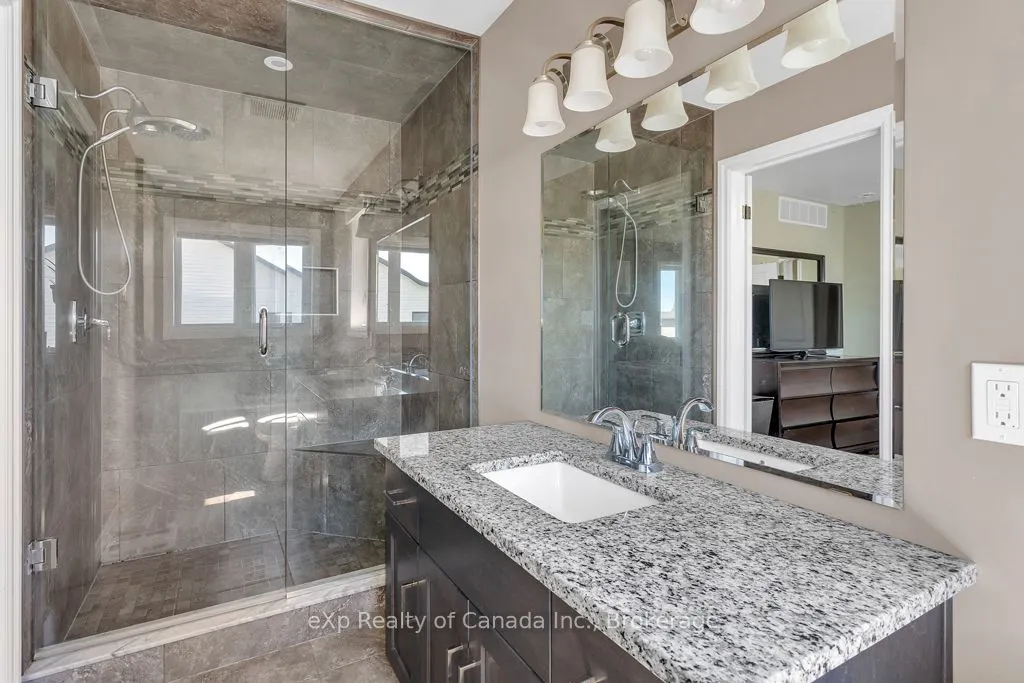 1109 Alberni Road