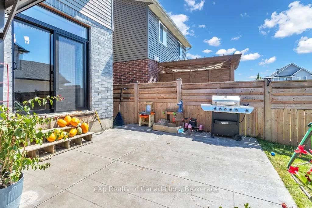1109 Alberni Road
