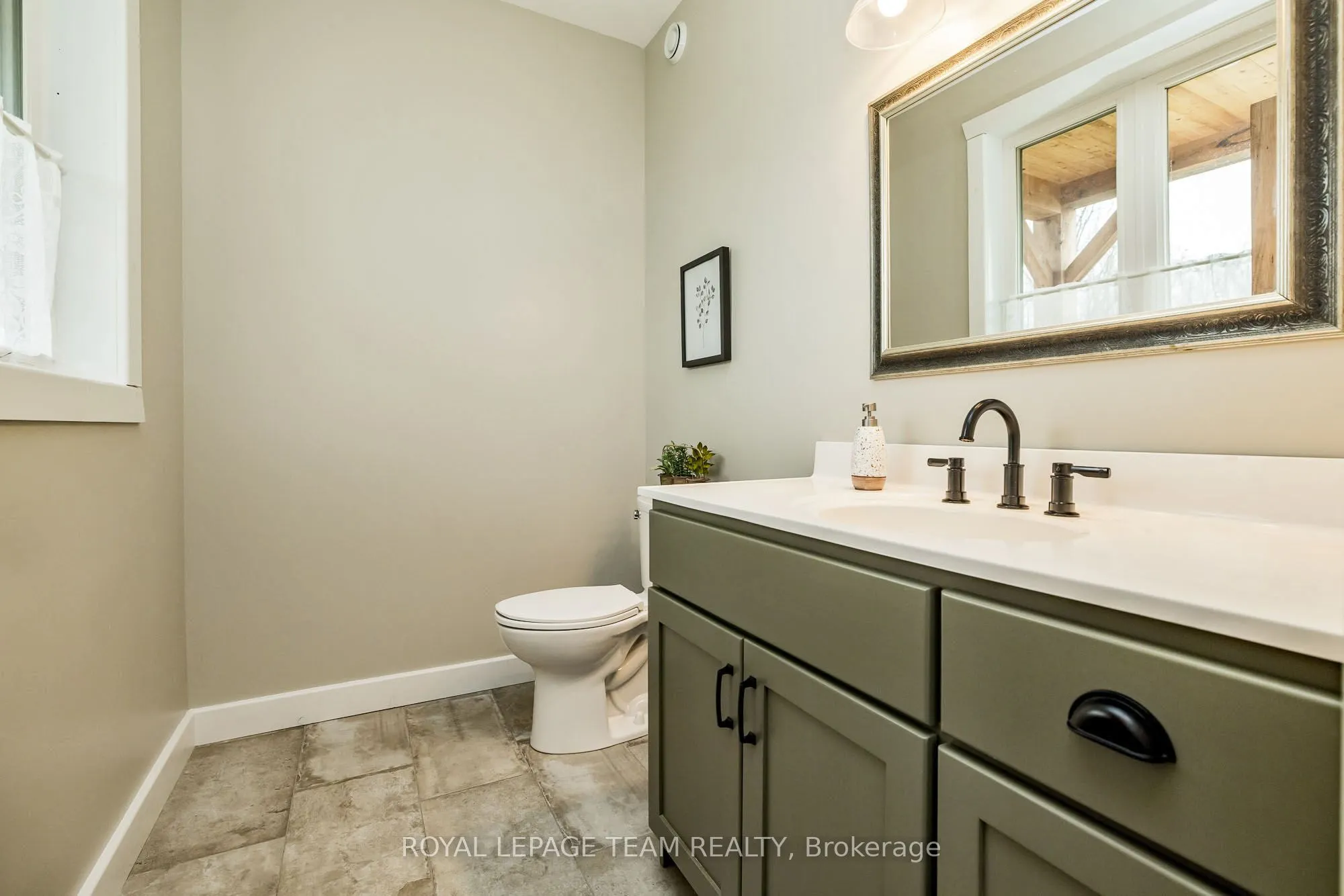 691 Rideau River Road