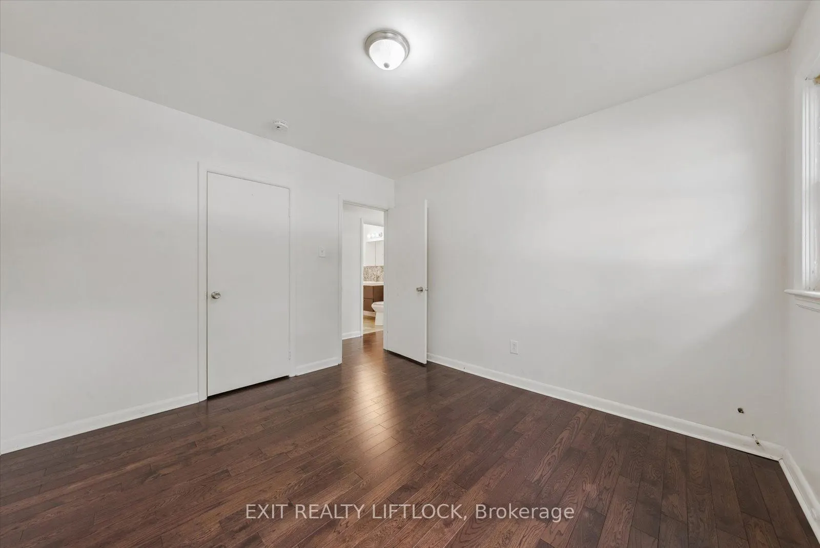 1294 Victory Drive