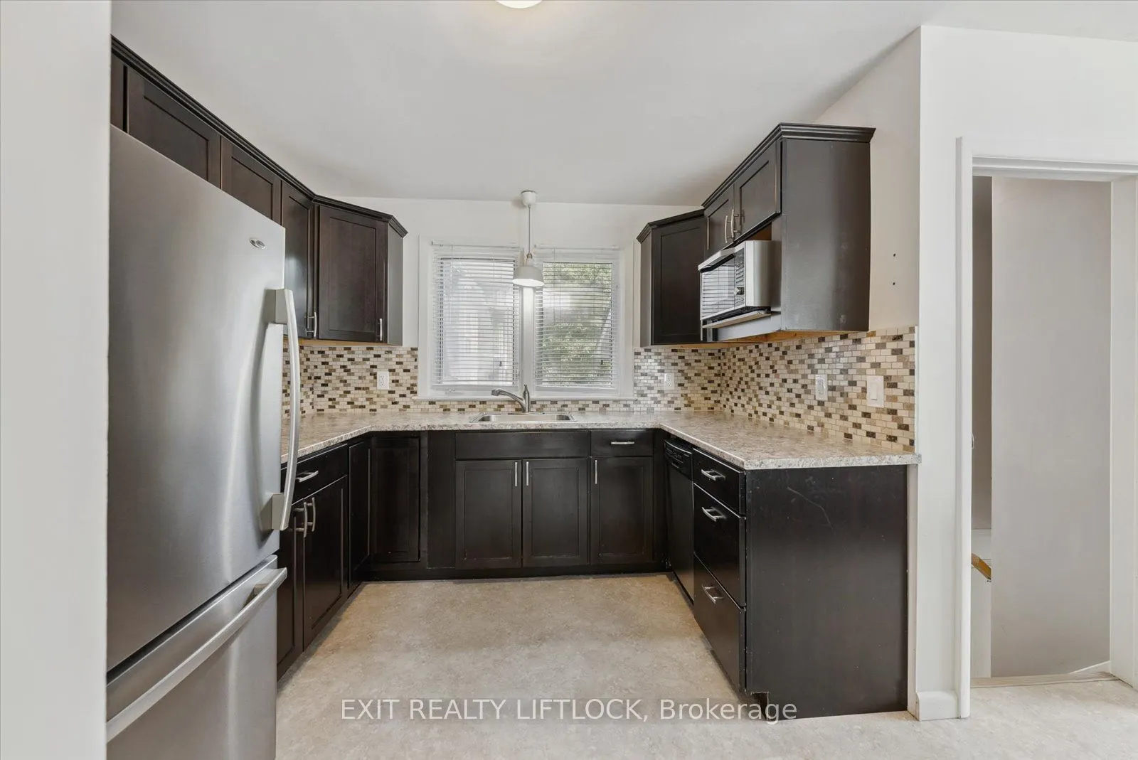 1294 Victory Drive