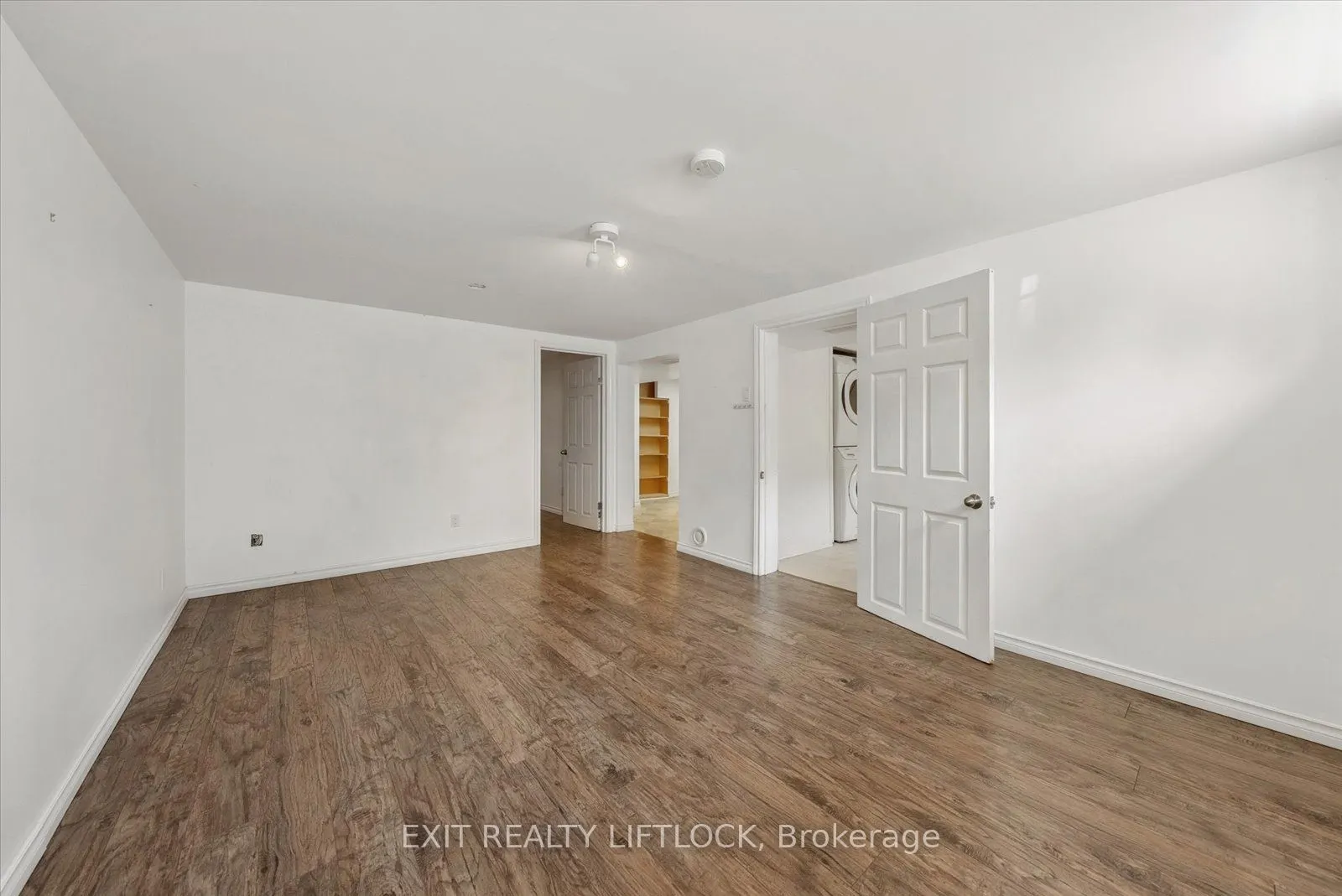 1294 Victory Drive