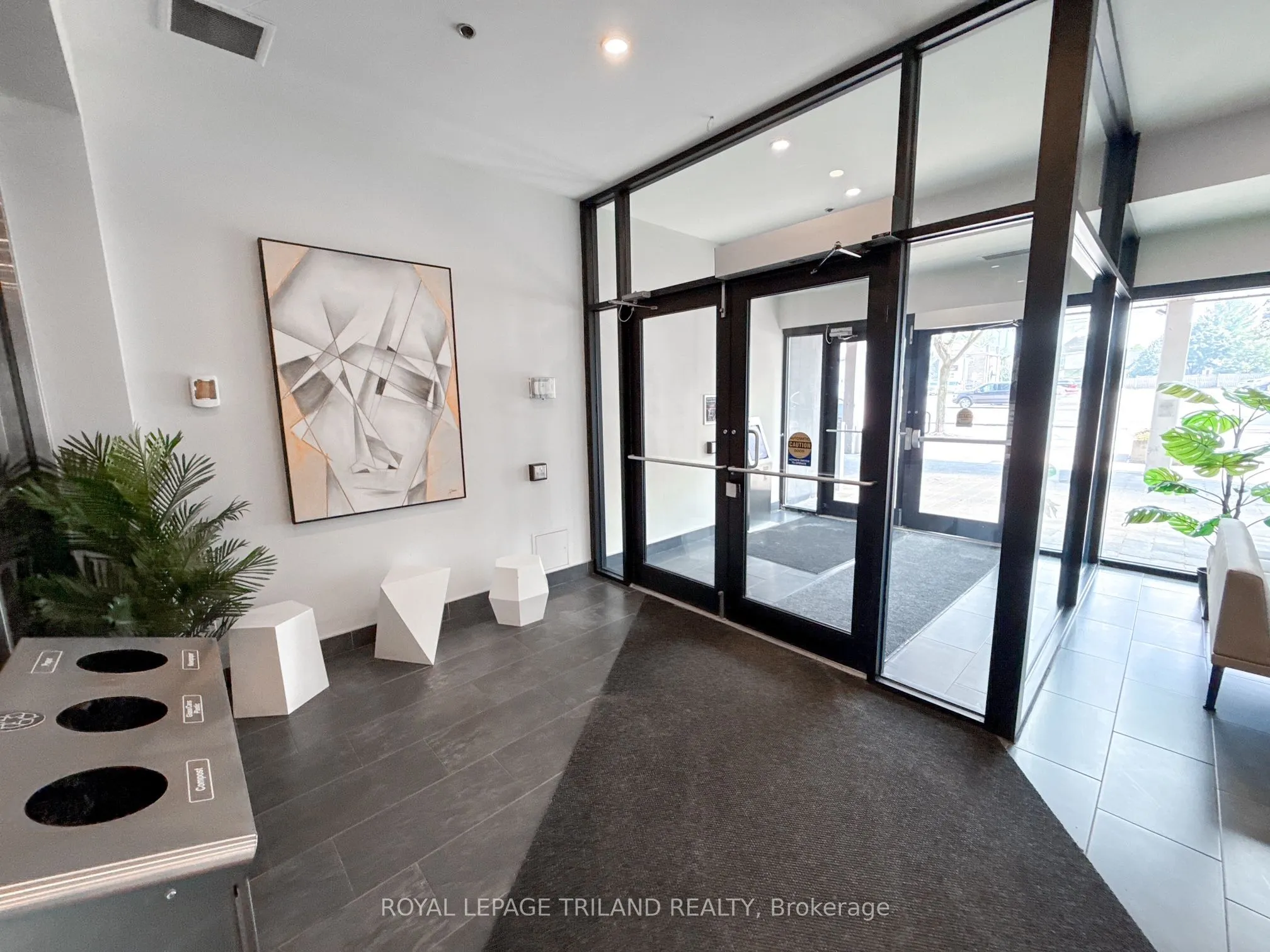 675 RICHMOND Street, #1011