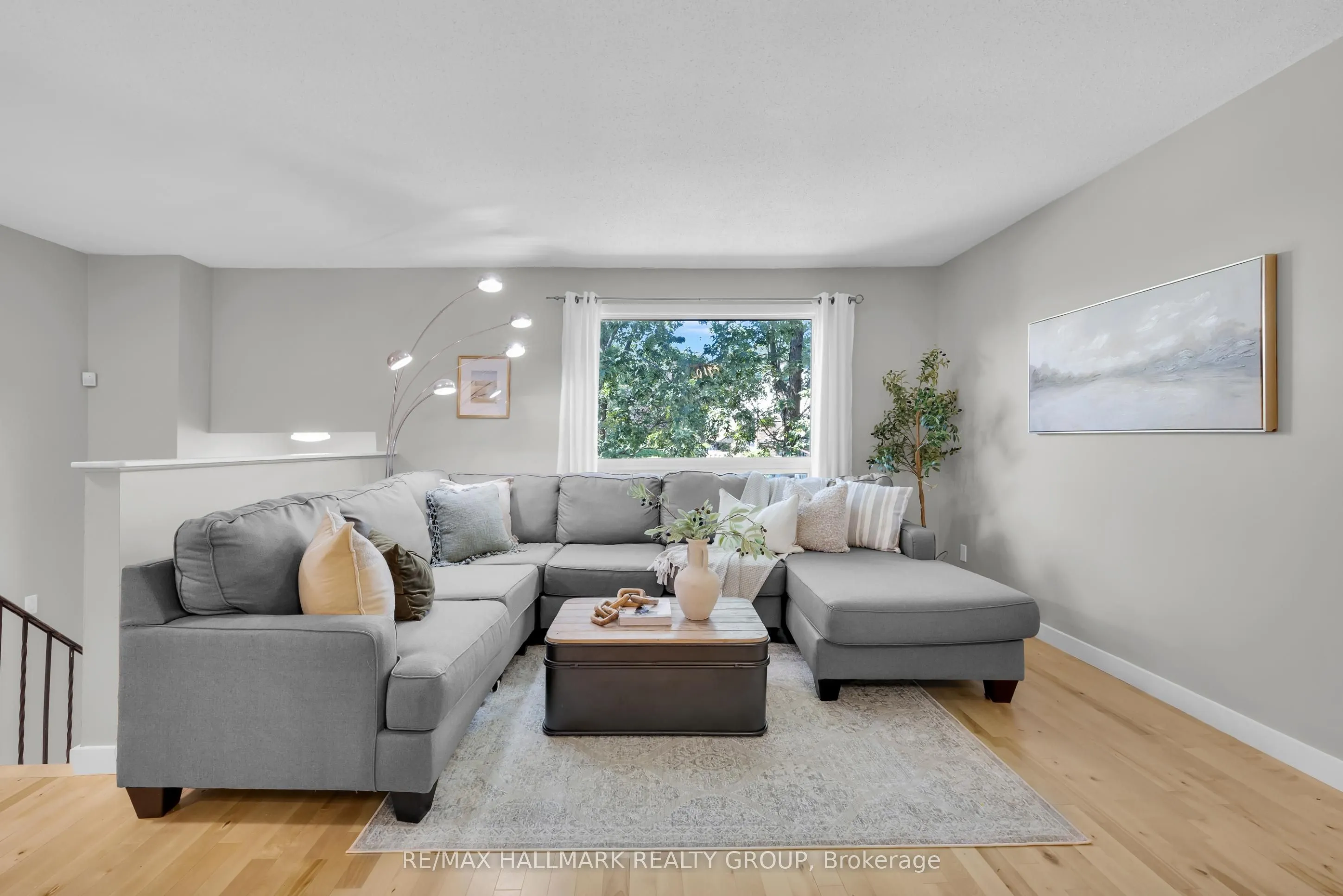 409 Montfort Street, #3