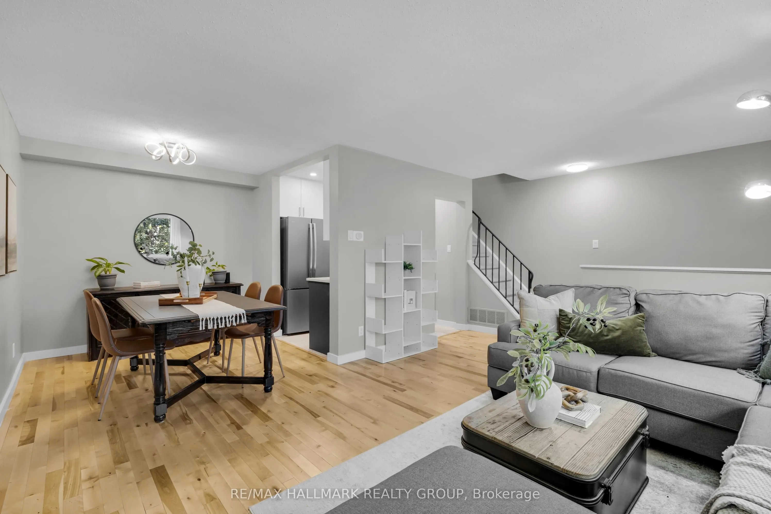 409 Montfort Street, #3