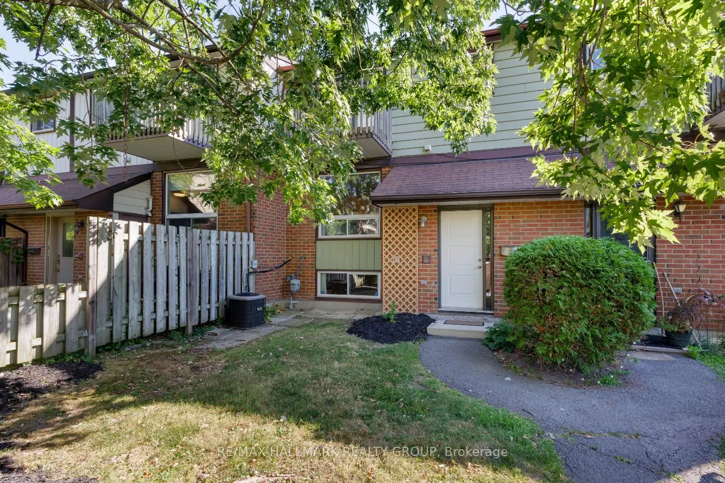 409 Montfort Street, #3