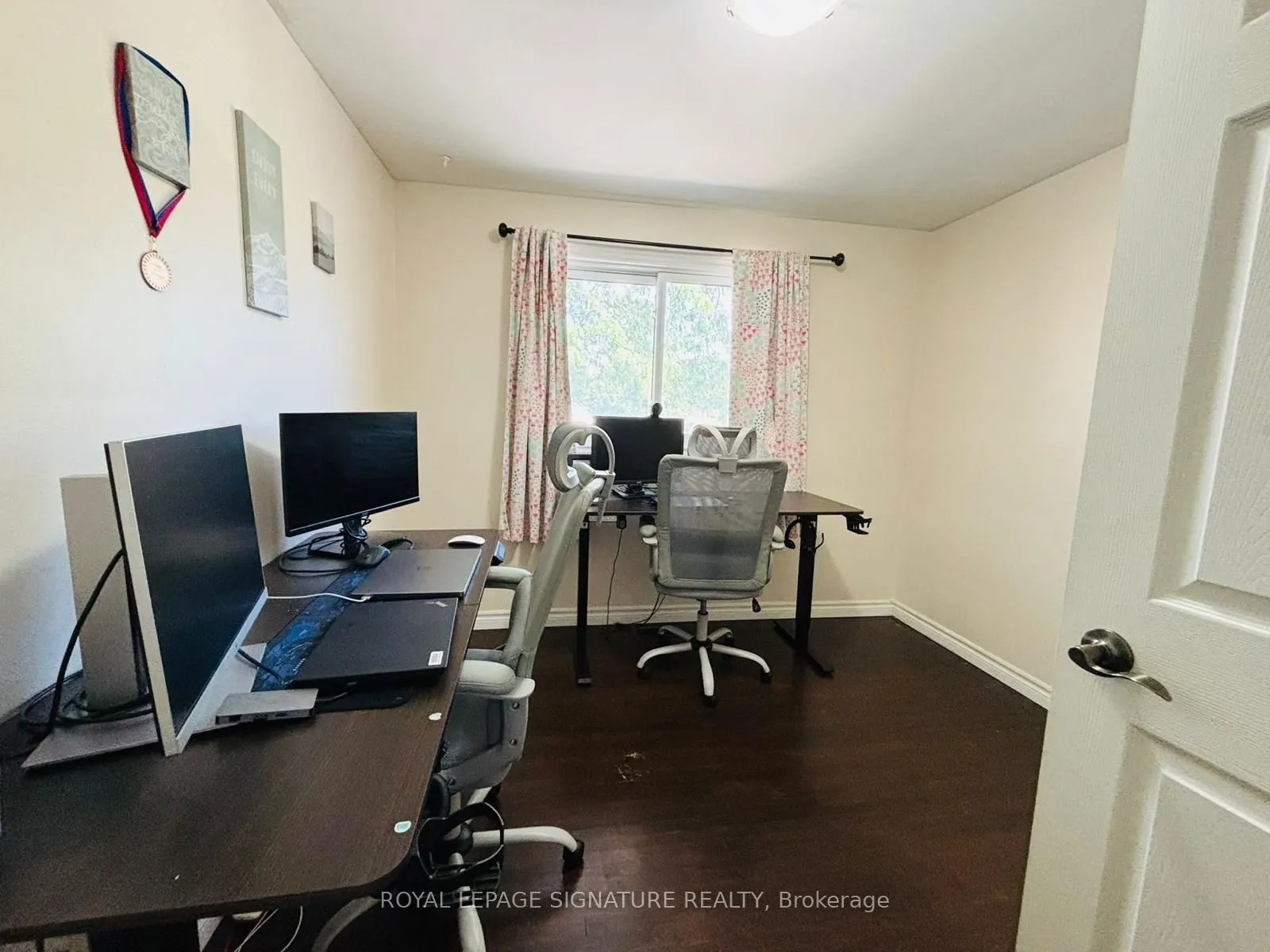 1442 Pineview Court