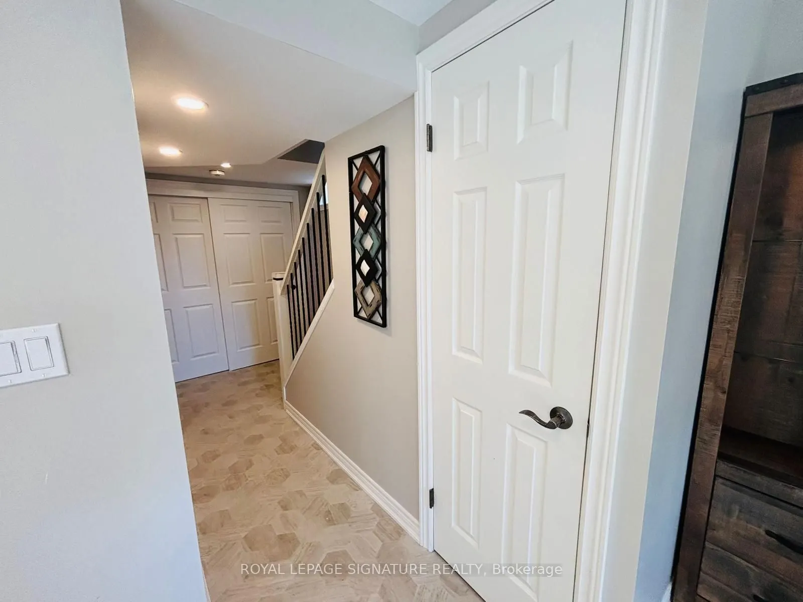 1442 Pineview Court
