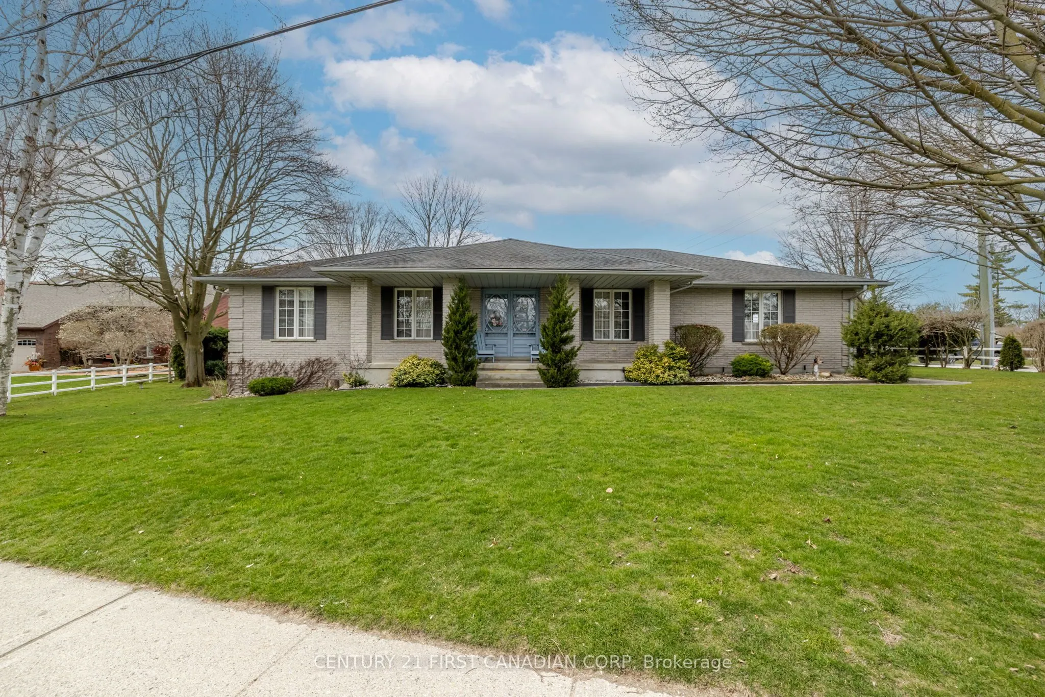 196 Hull Road