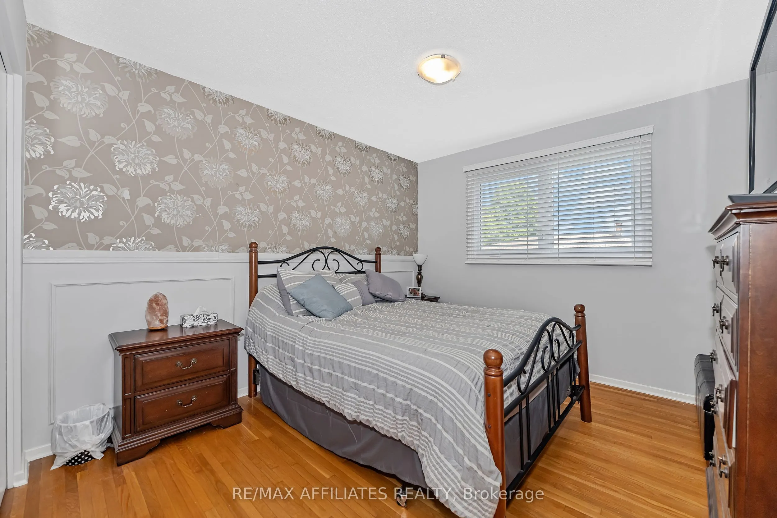 11 Tripp Crescent