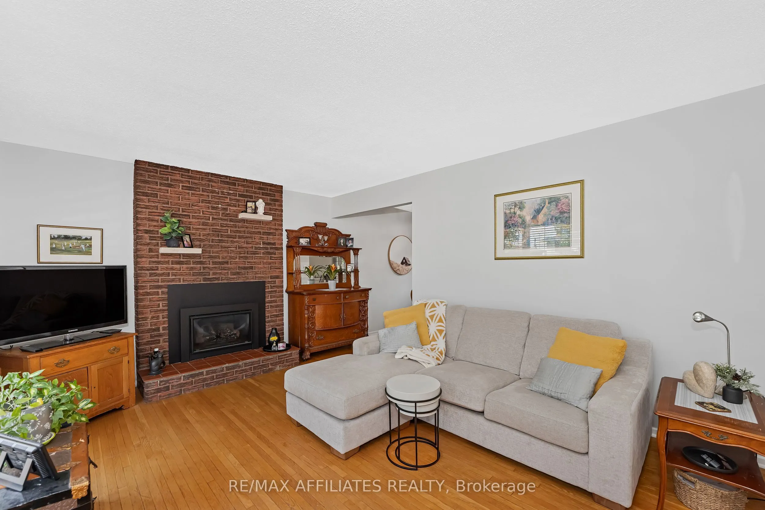 11 Tripp Crescent