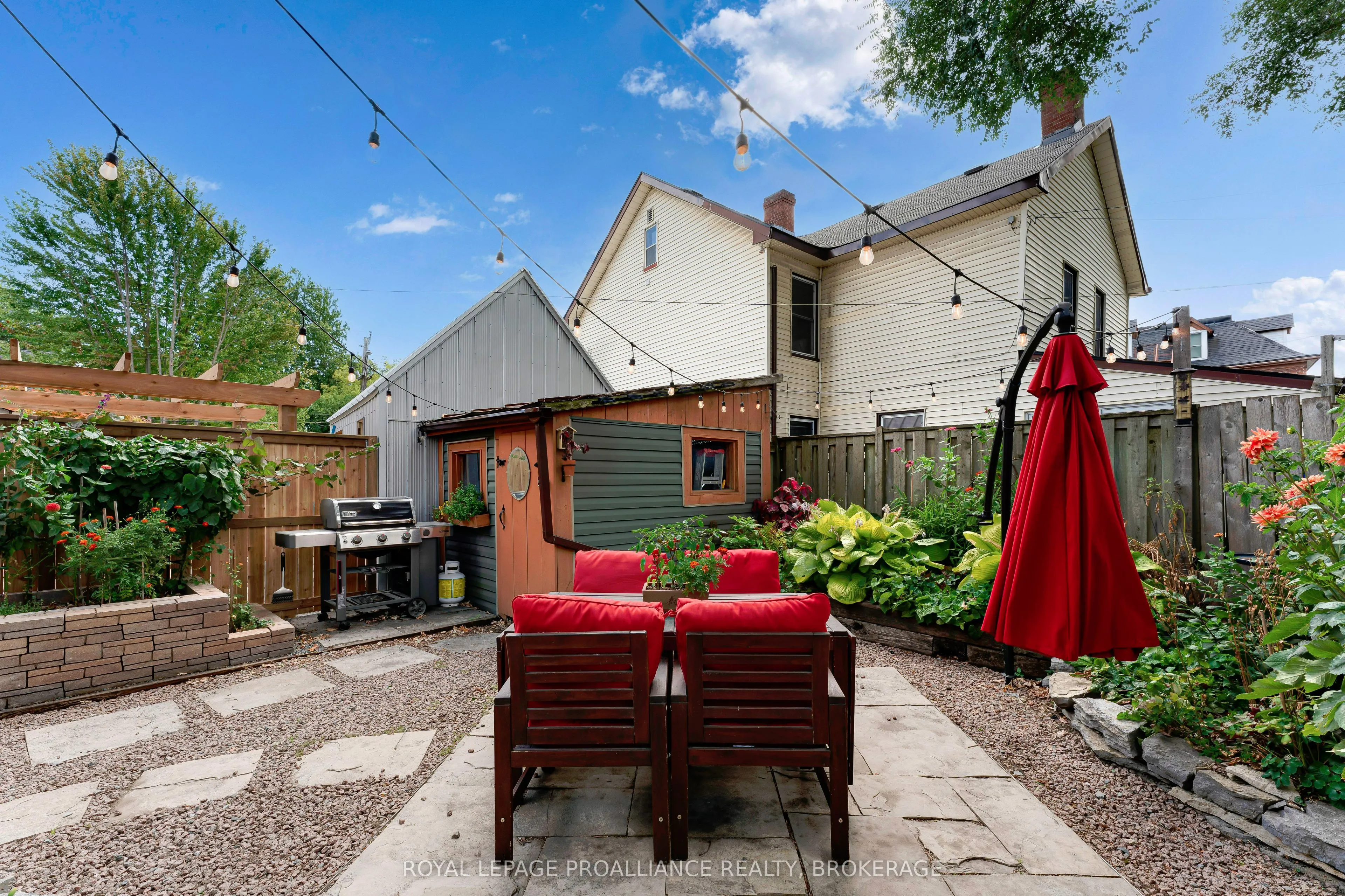 524 Bagot Street