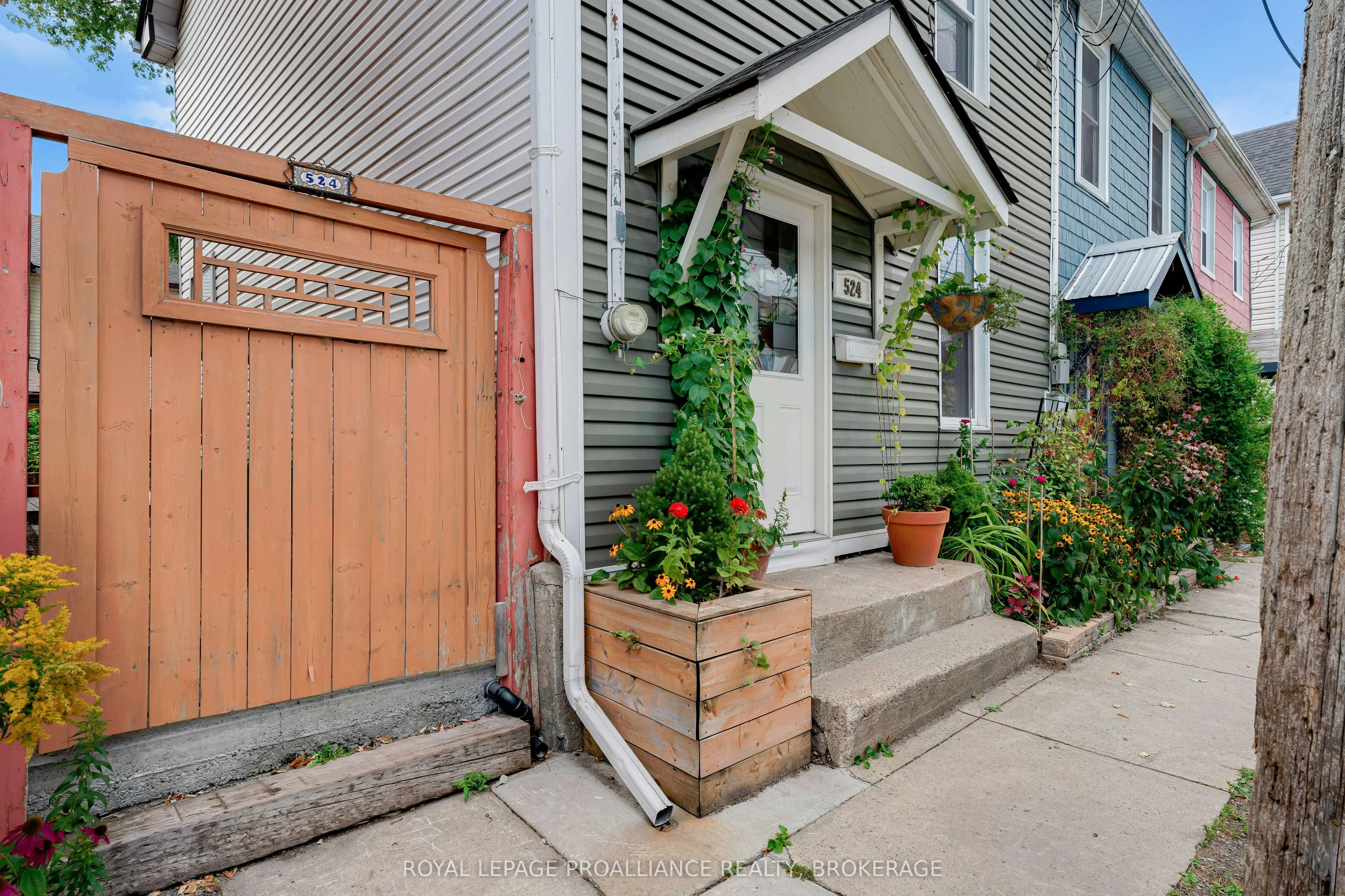 524 Bagot Street