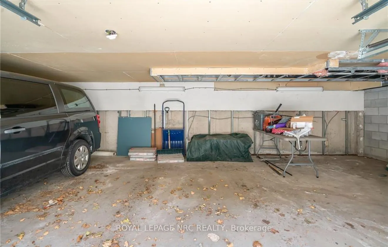 4872 Valley Way, #3