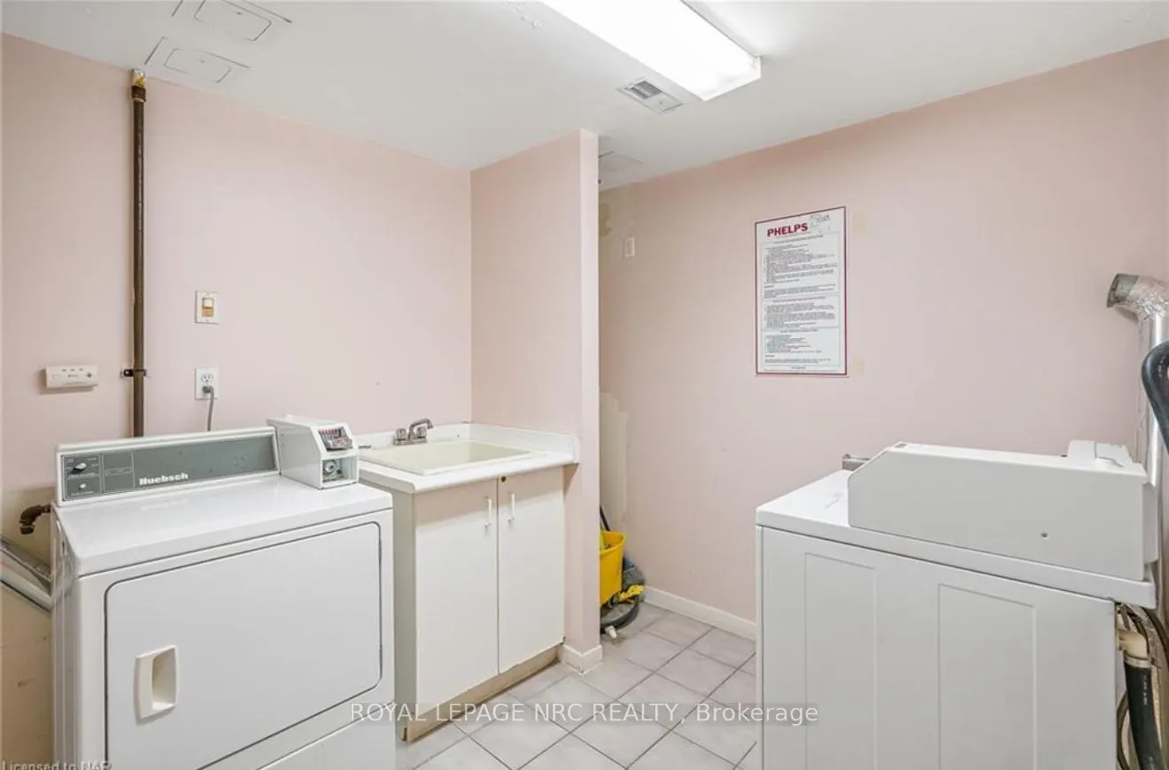 4872 Valley Way, #3