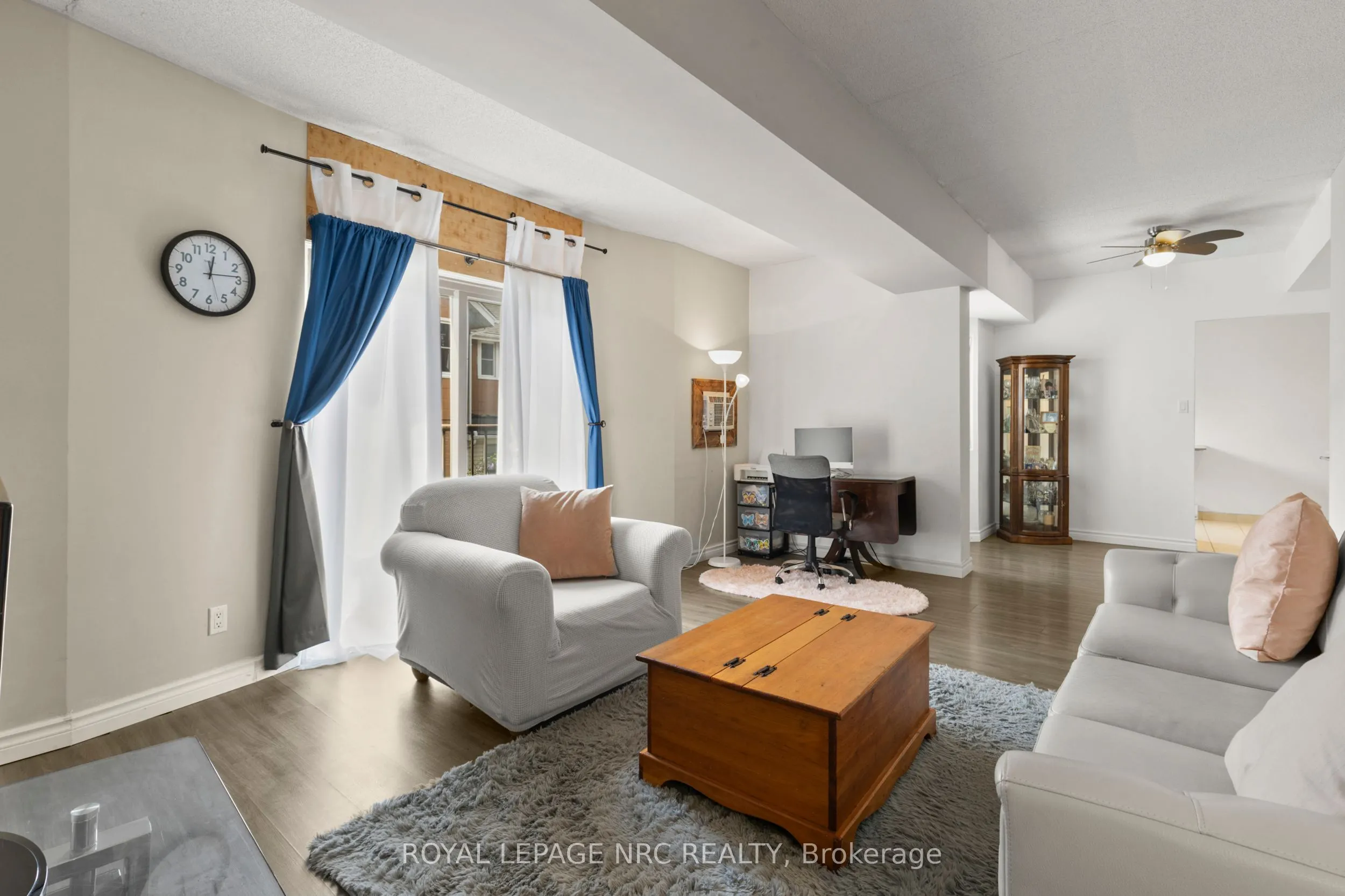 4872 Valley Way, #3