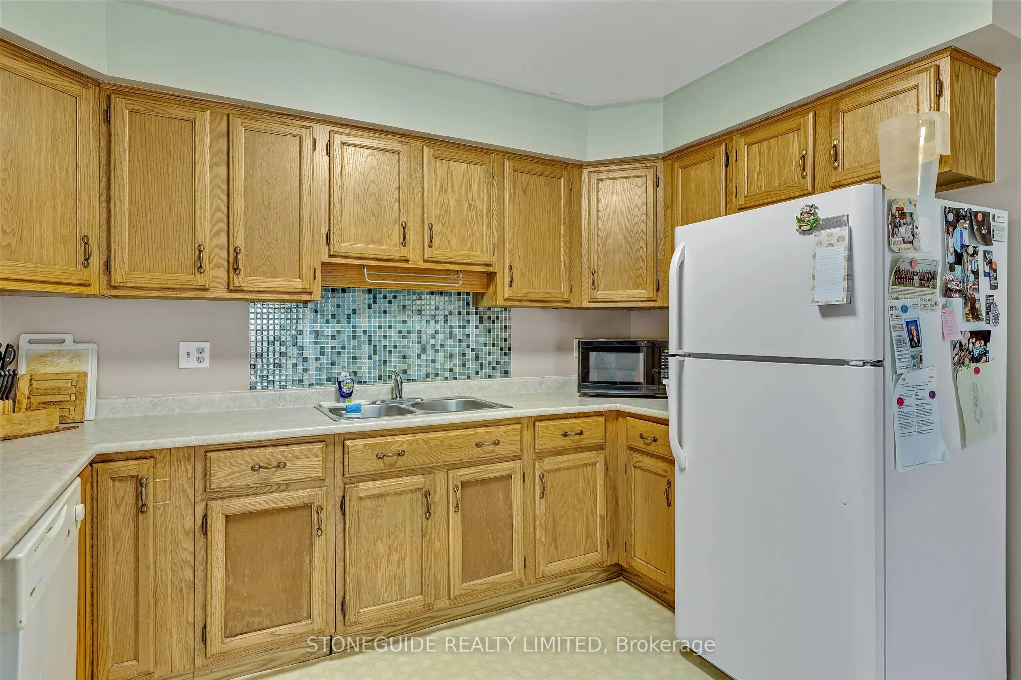 2180 Easthill Drive