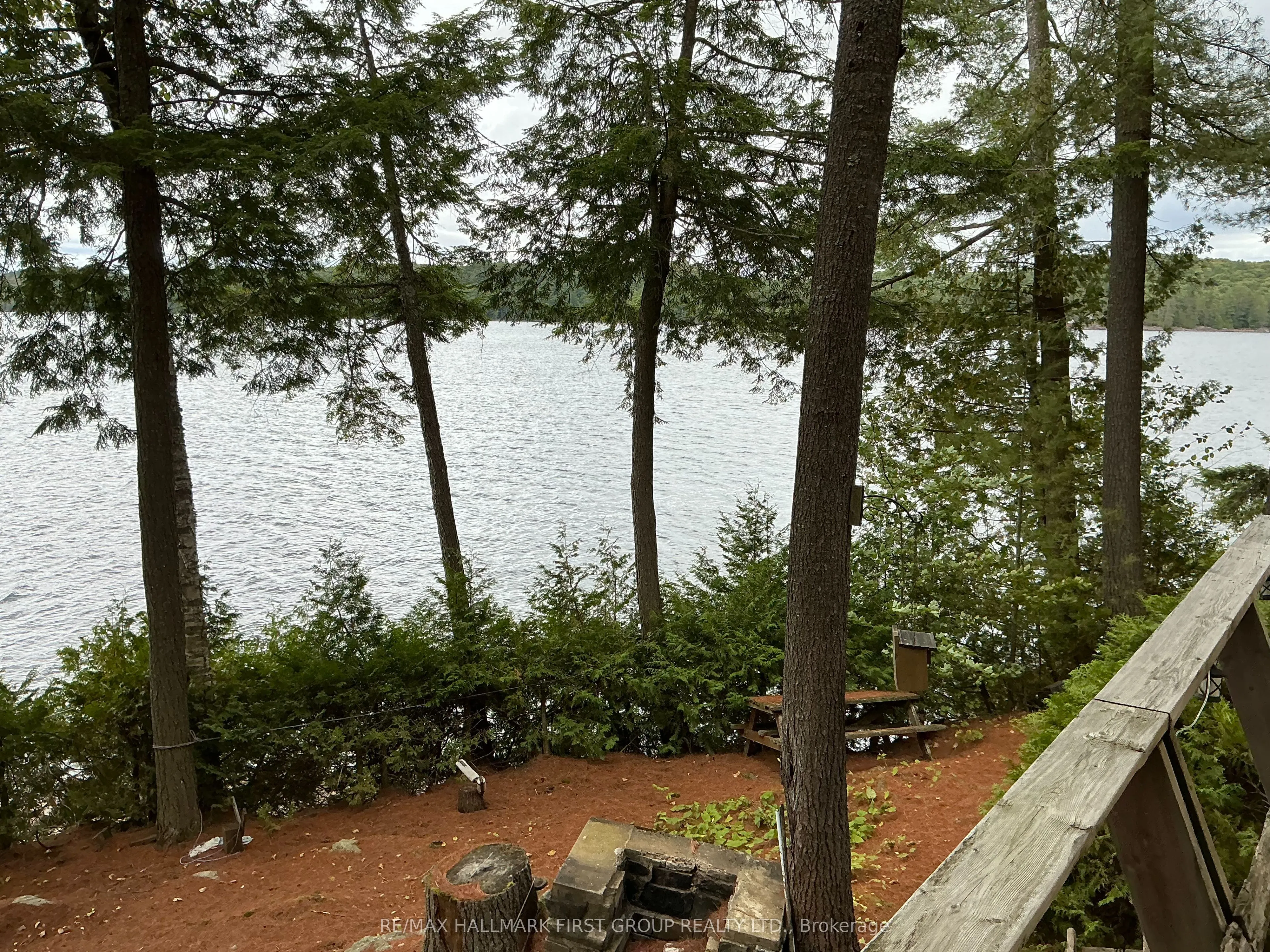 10209 Little Hawk-West Shore
