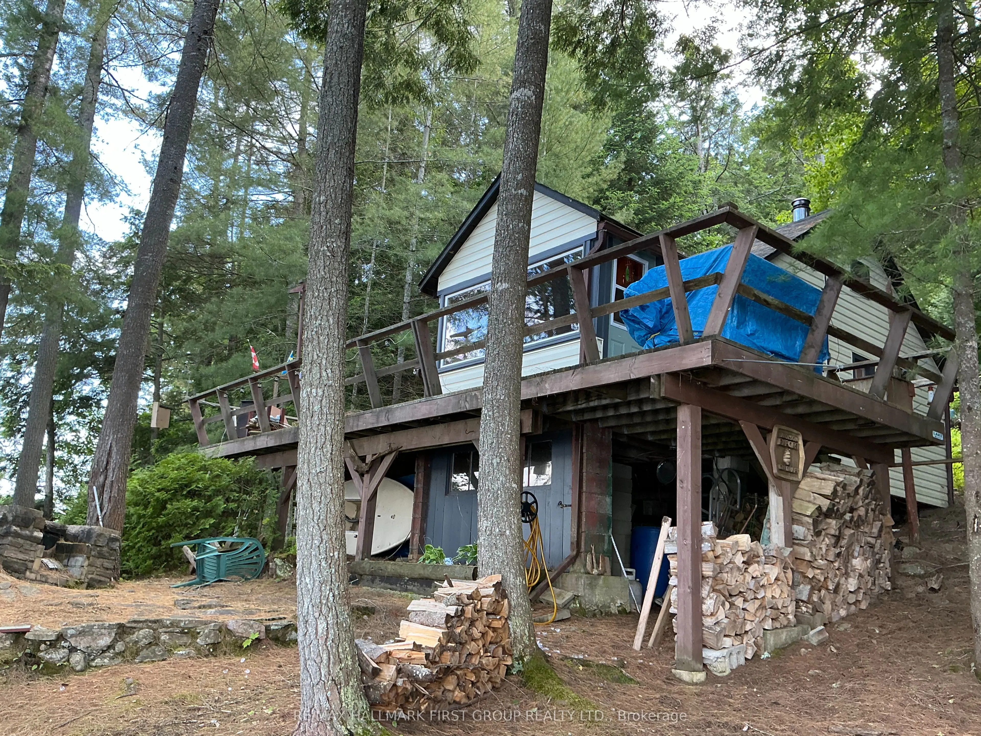 10209 Little Hawk-West Shore