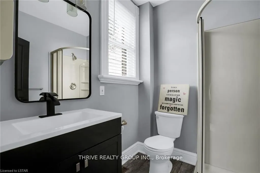 869 Dundas Street, #2
