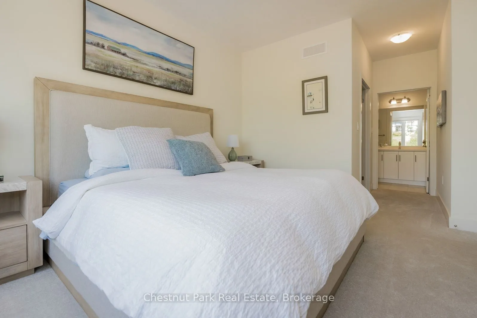 161 Hawthorn Crescent #33