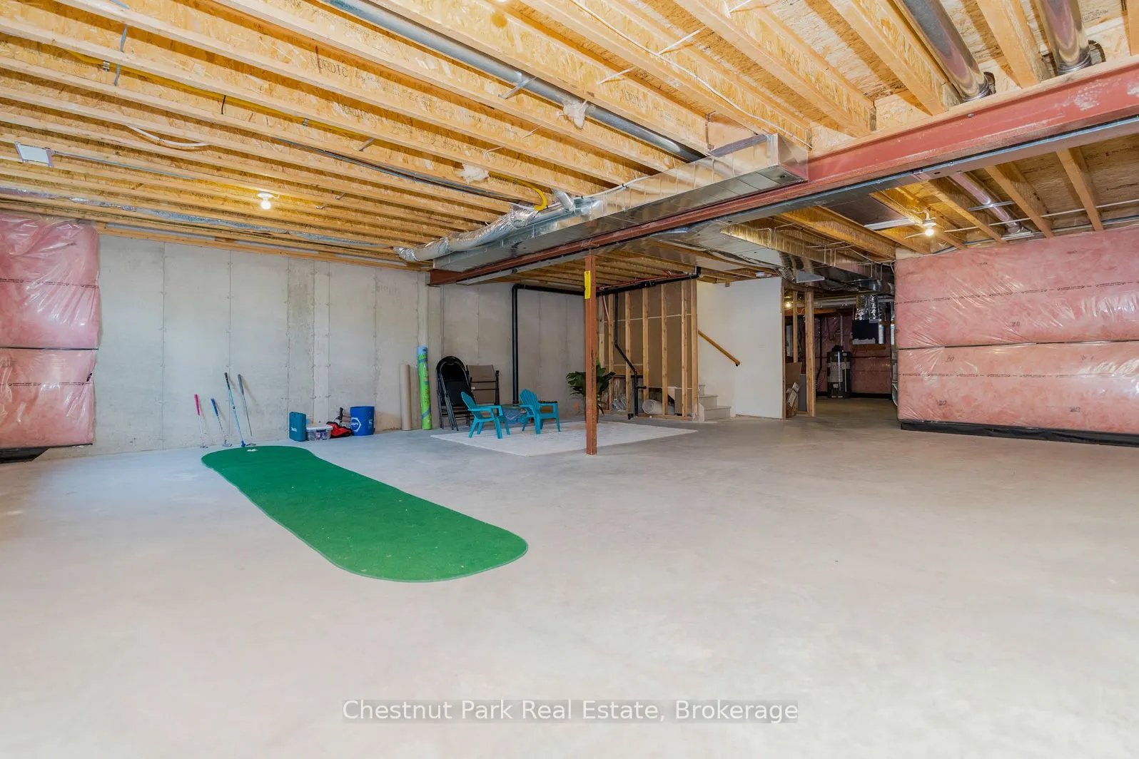 161 Hawthorn Crescent #33
