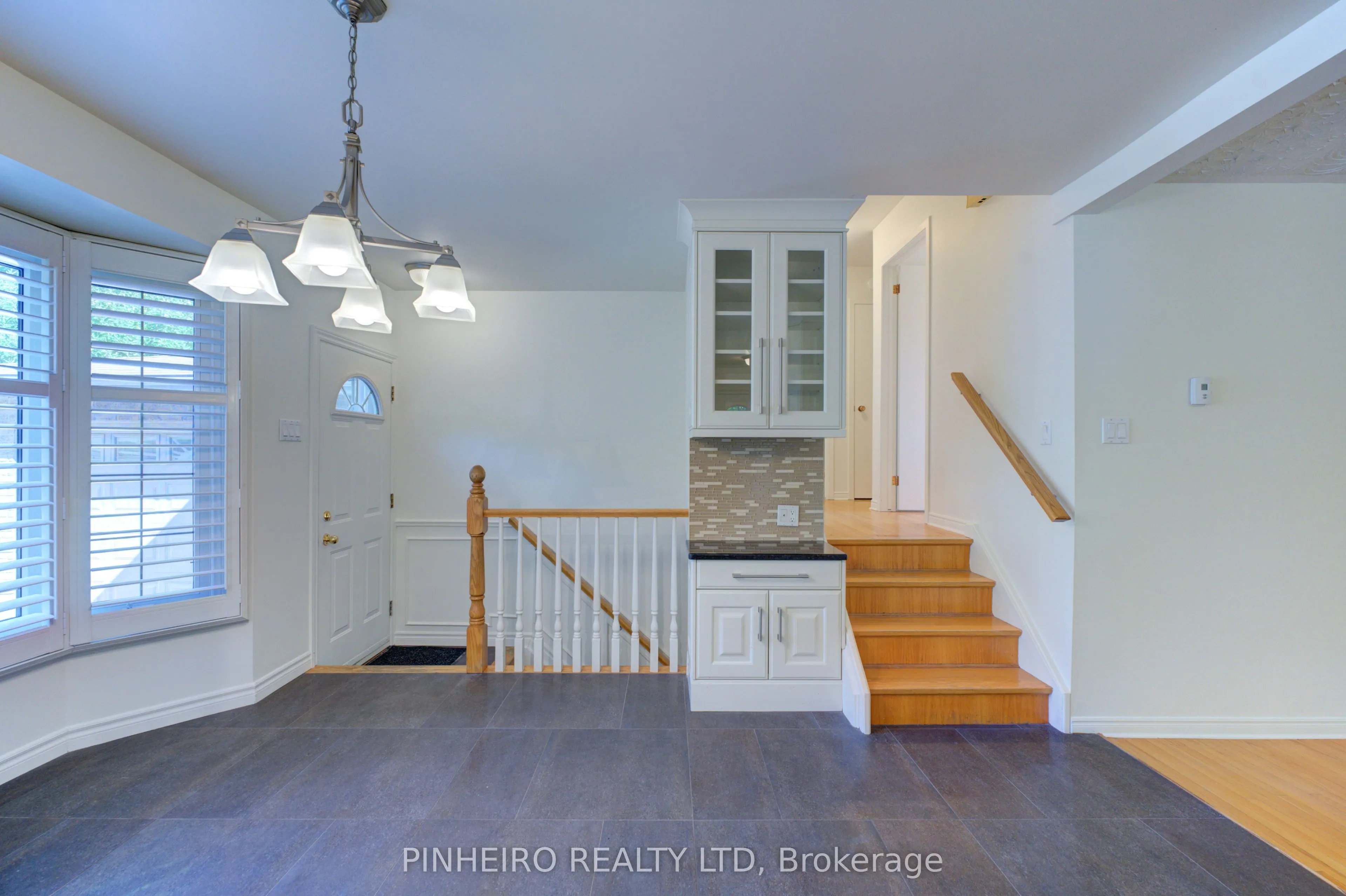 67 Harcroft Crescent