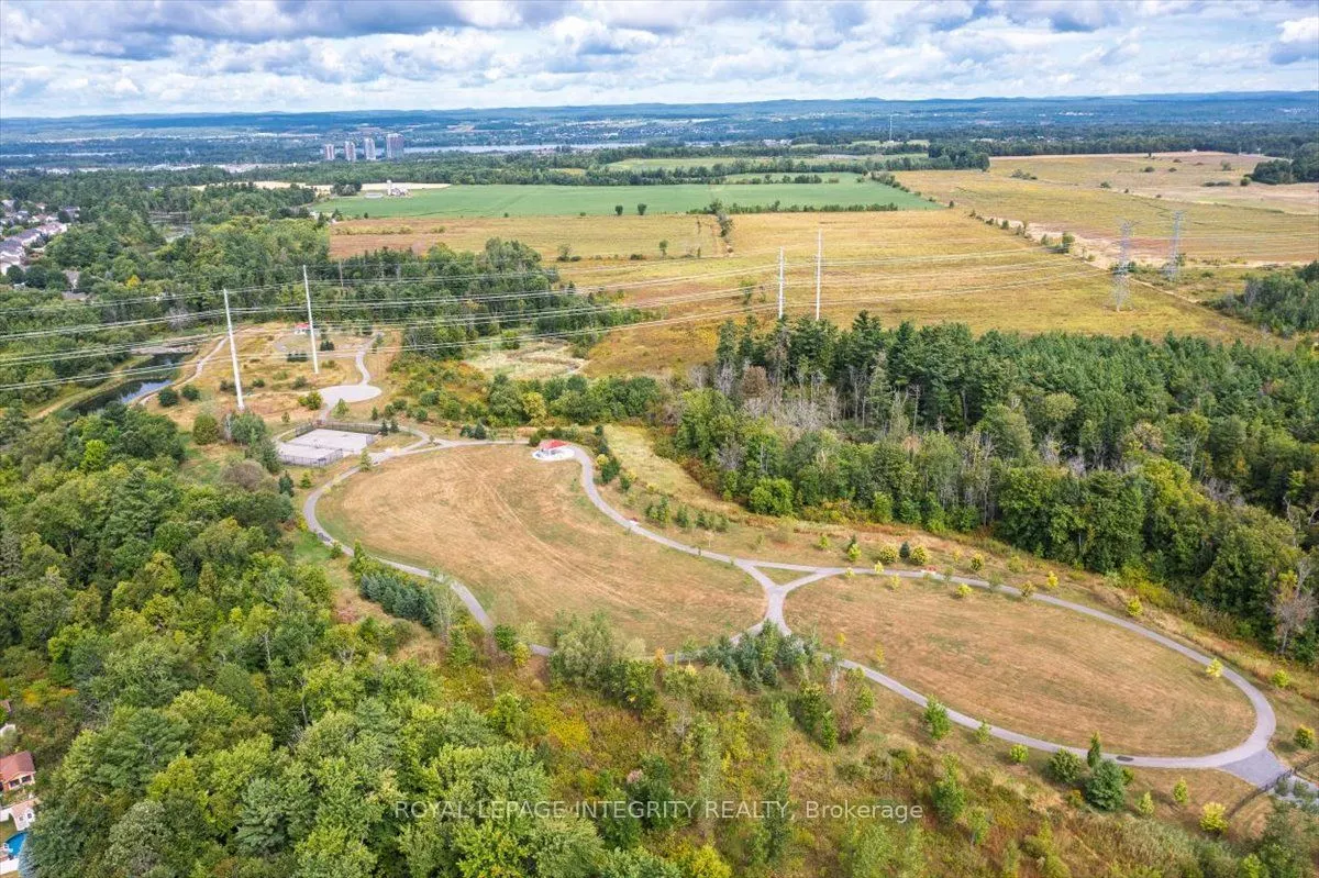 106 Trail Side Circle