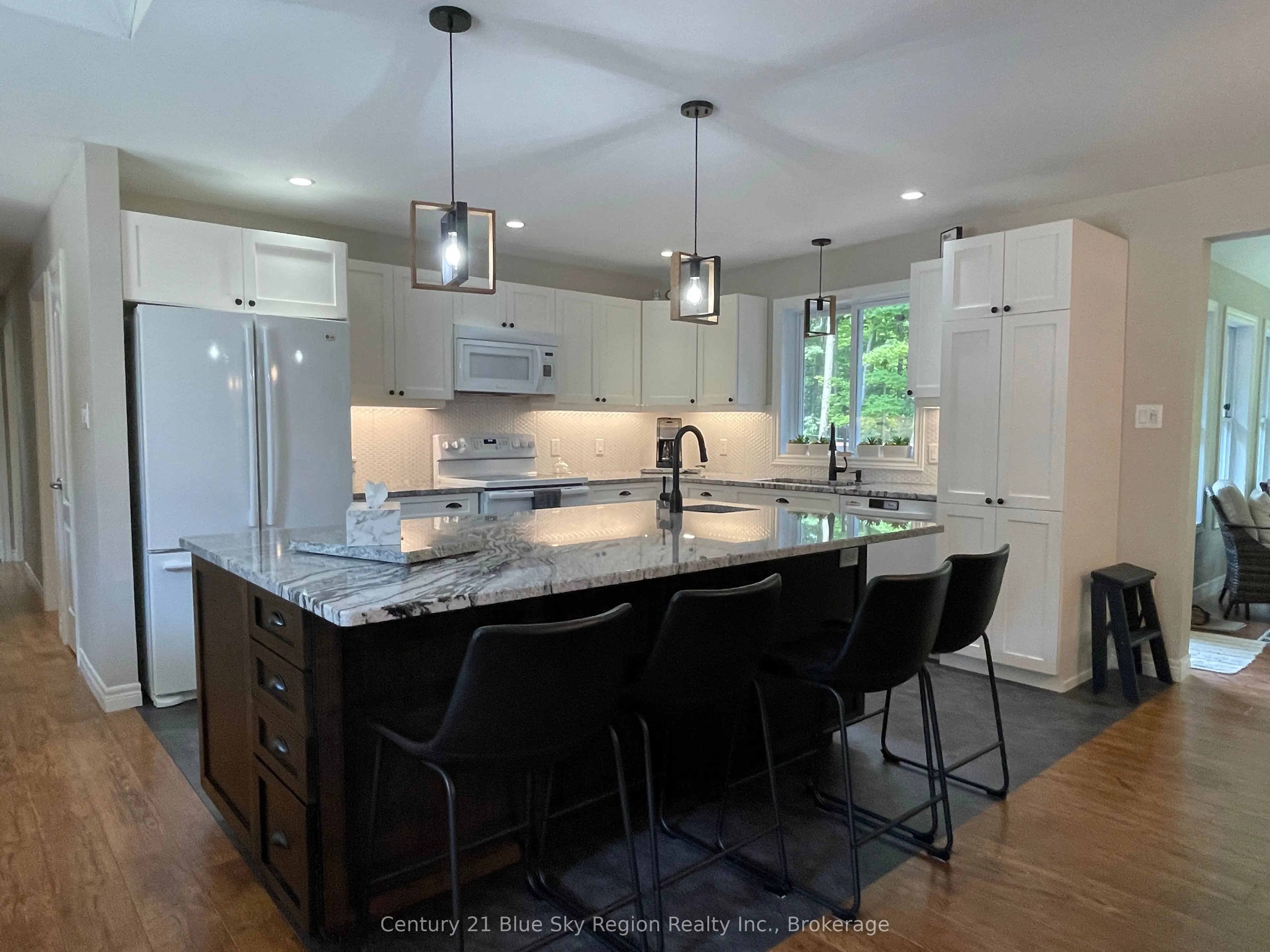 176 SKI HILL Road