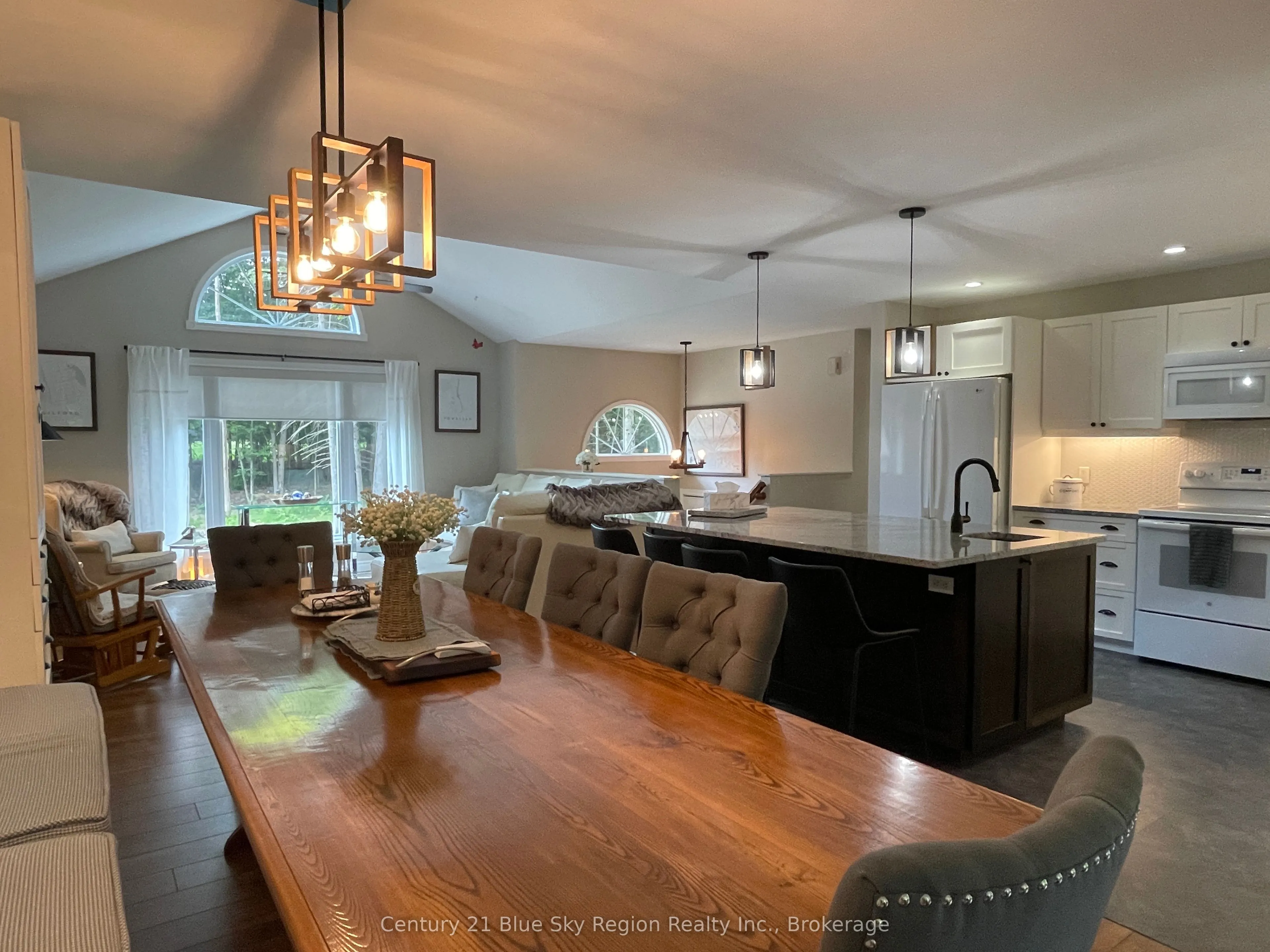 176 SKI HILL Road