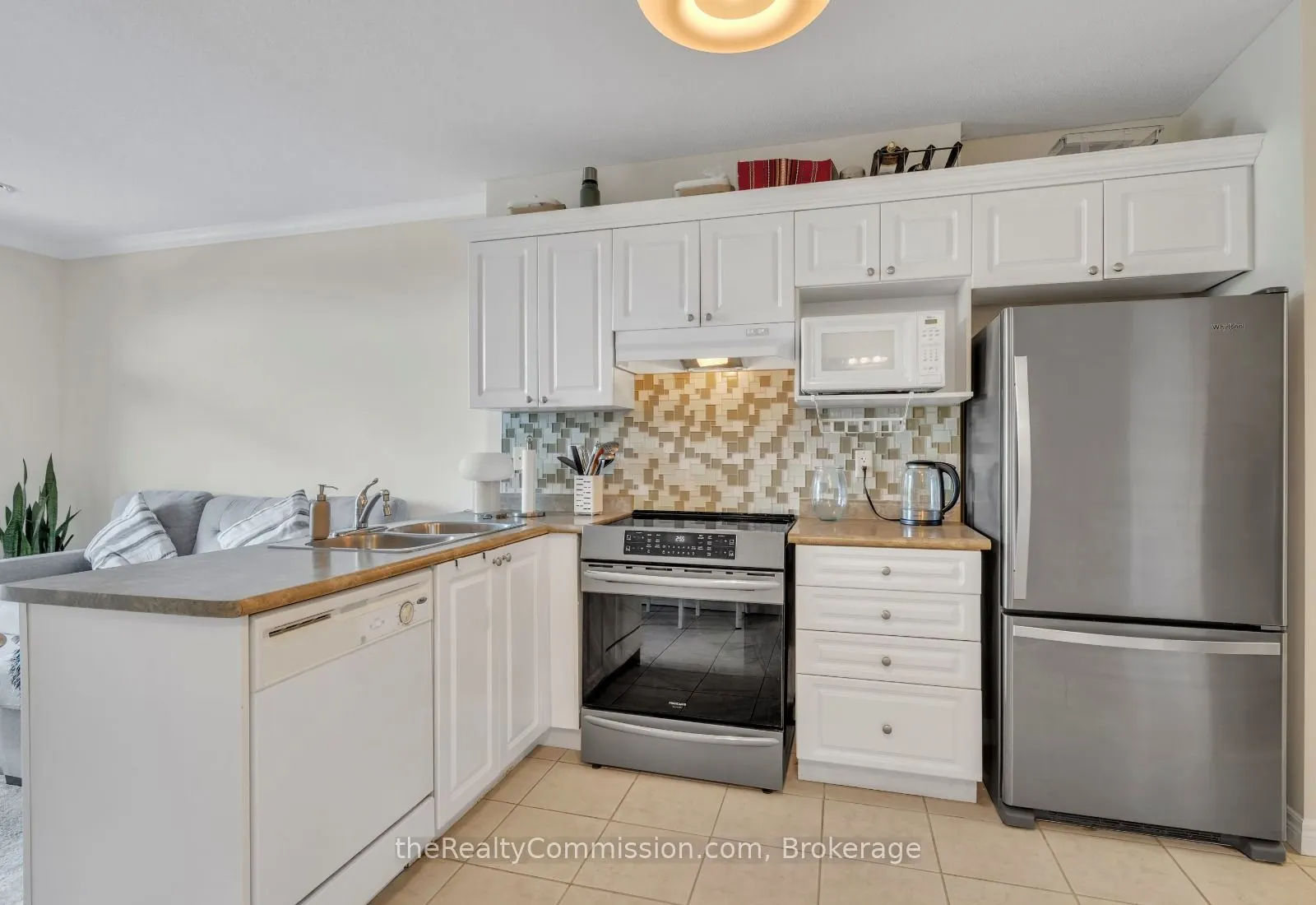 353 Commissioners Road W, #214