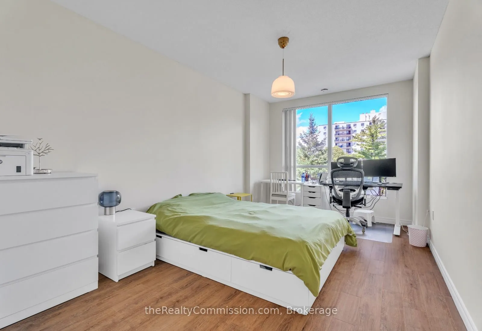 353 Commissioners Road W, #214