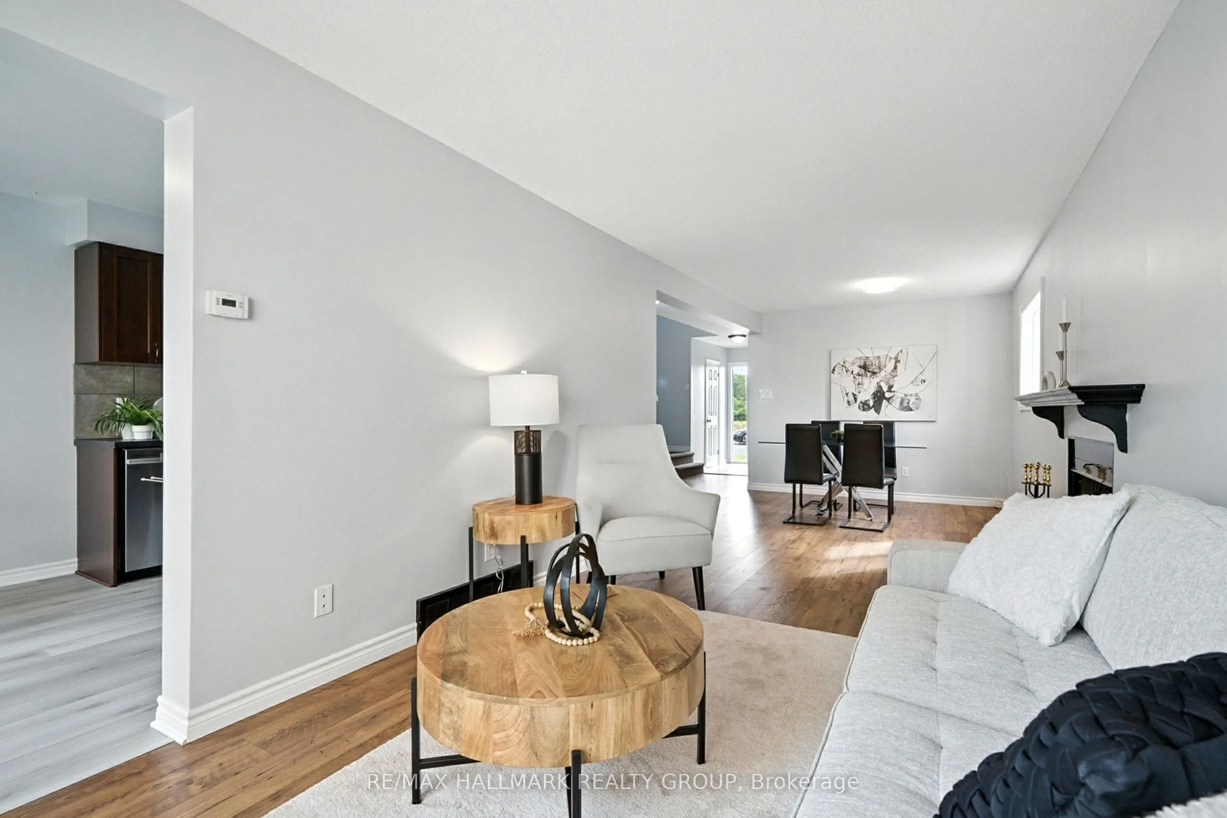 55 Fair Oaks Crescent