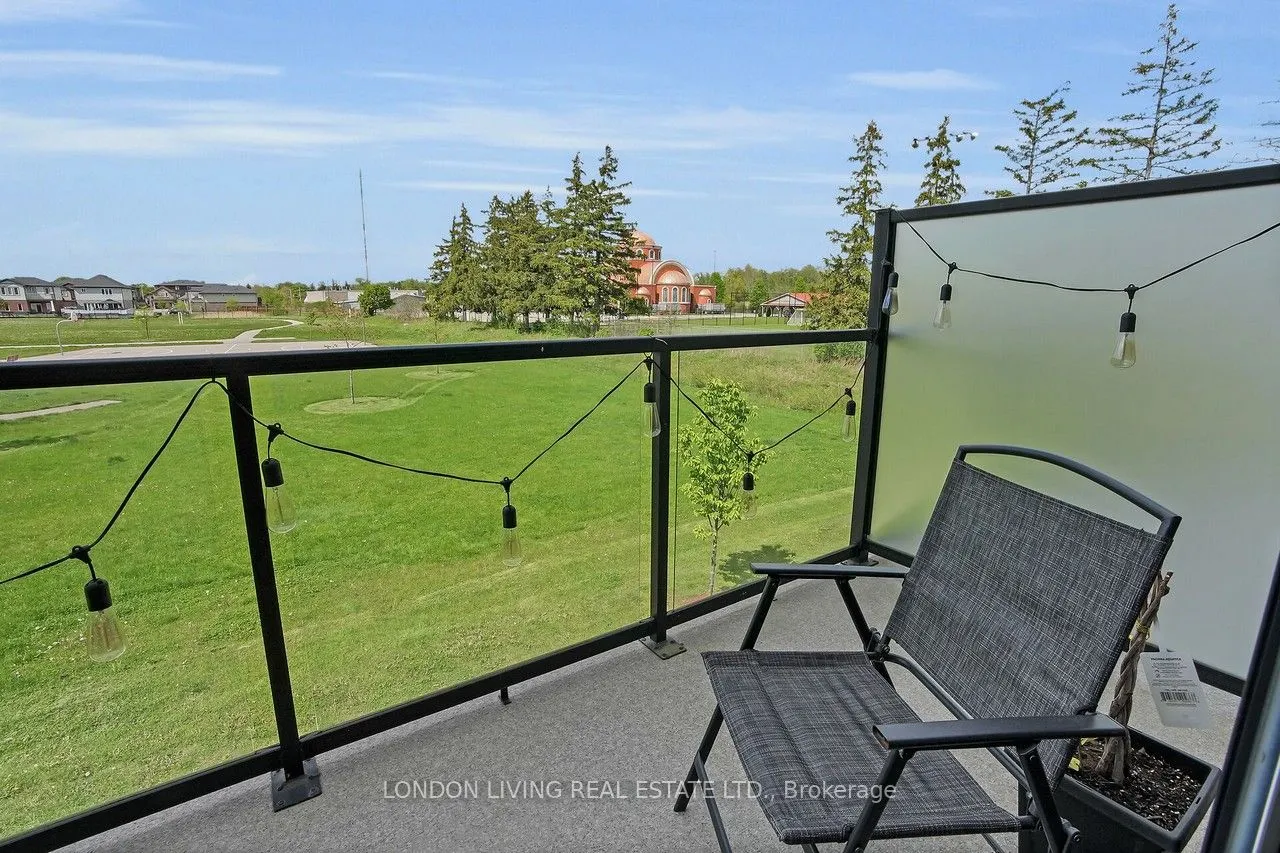3380 Singleton Avenue, #28