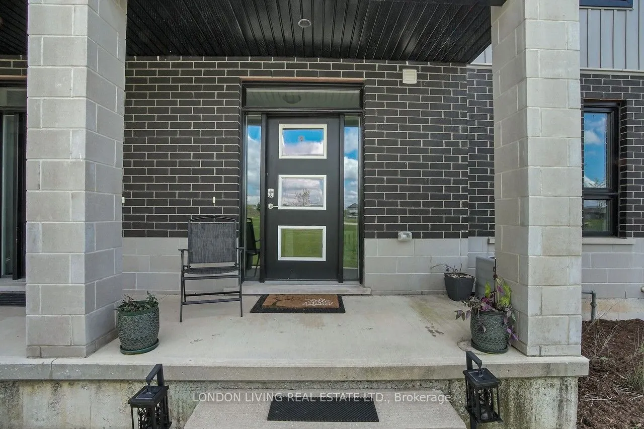 3380 Singleton Avenue, #28