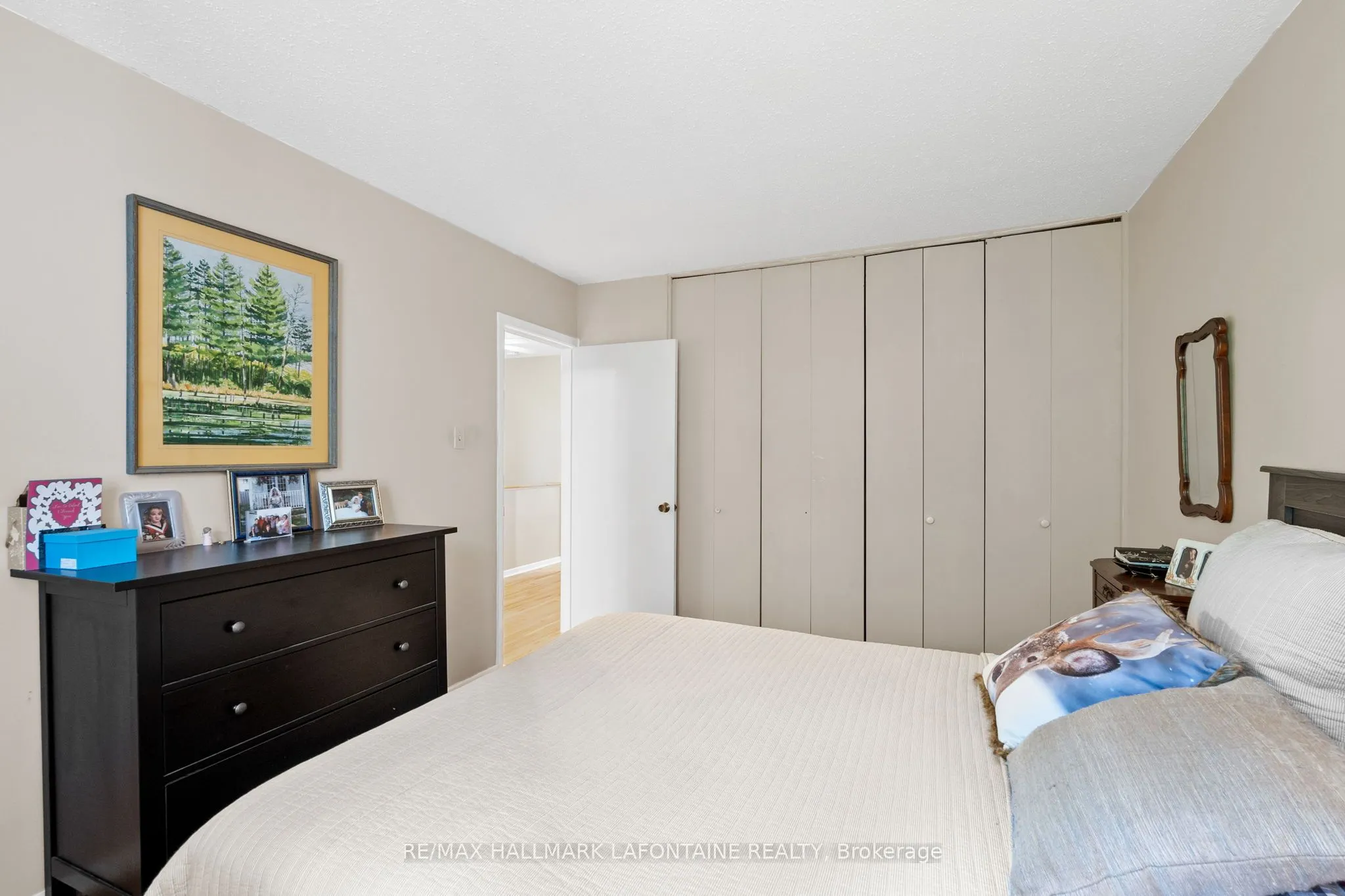 876 Walkley Road