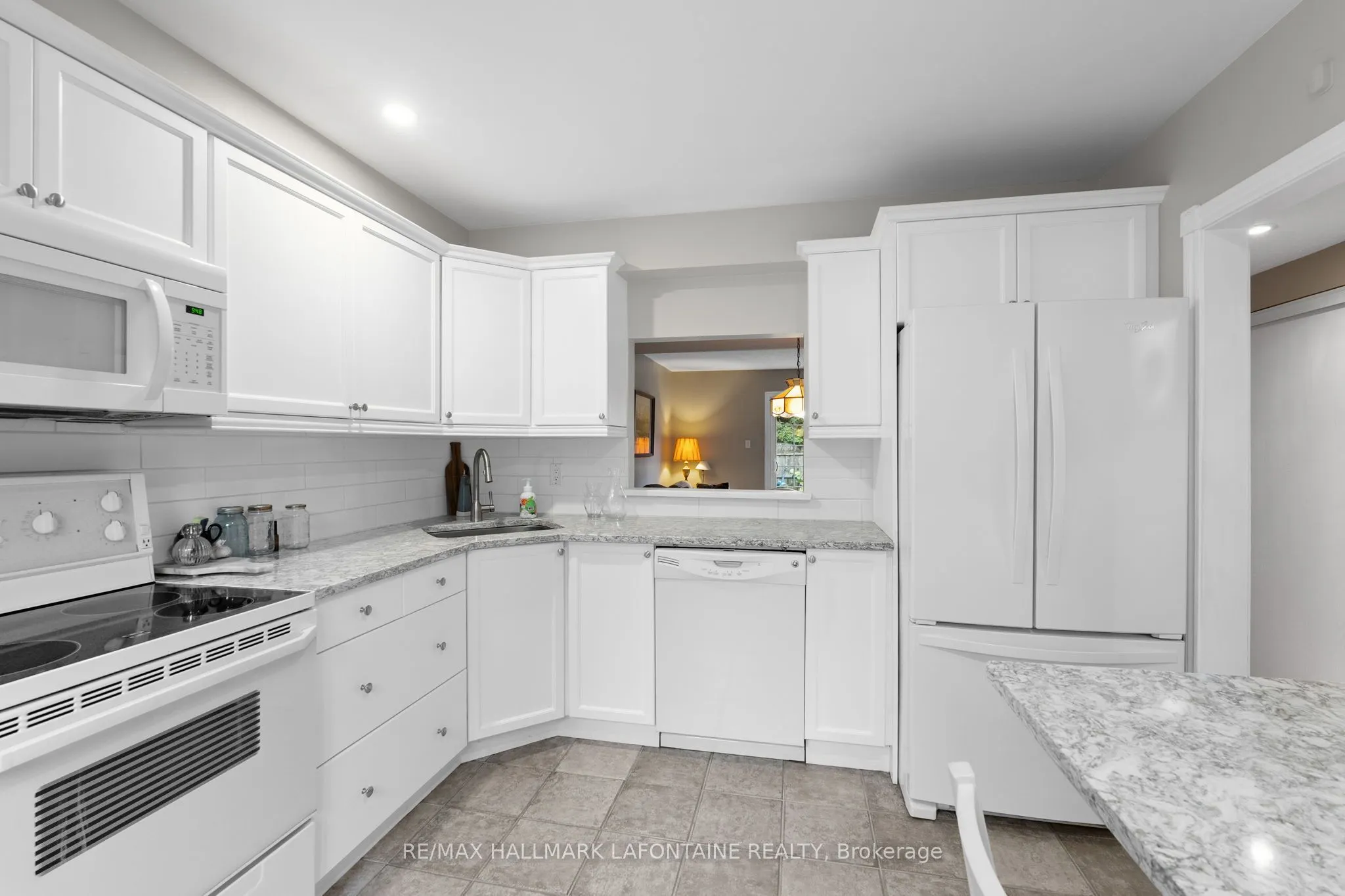 876 Walkley Road