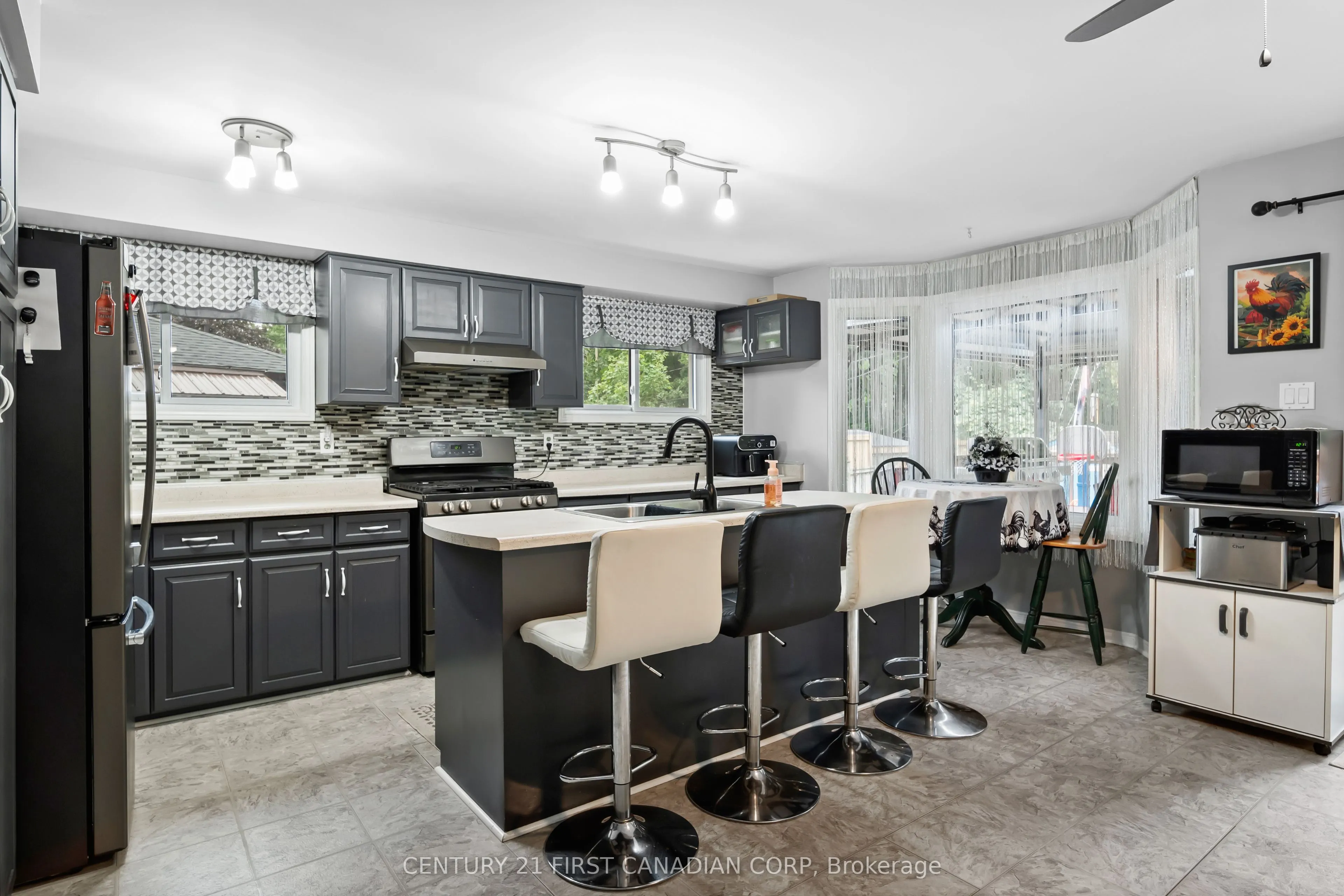 5 Strathcona Drive