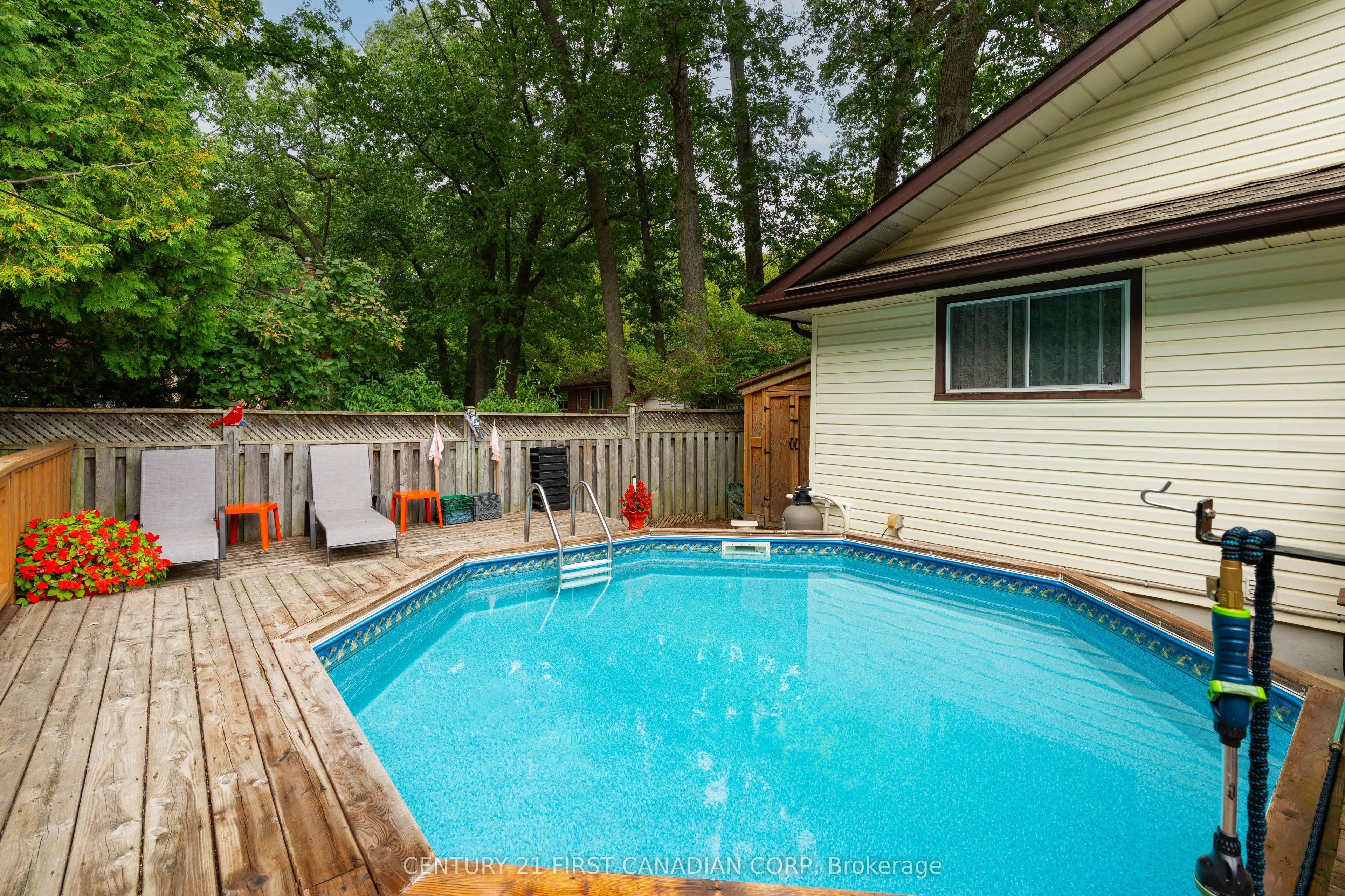 5 Strathcona Drive