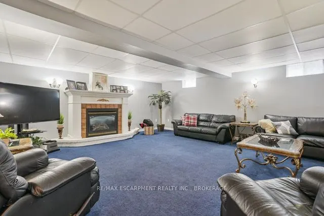 440 SOUTH PELHAM Road
