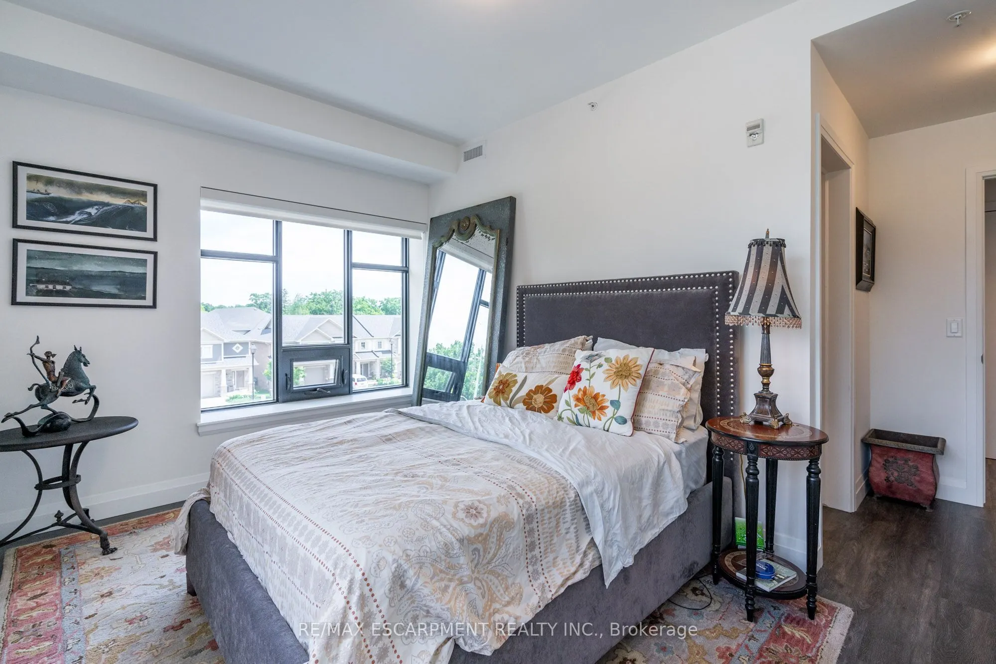 30 Hamilton Street S, #213