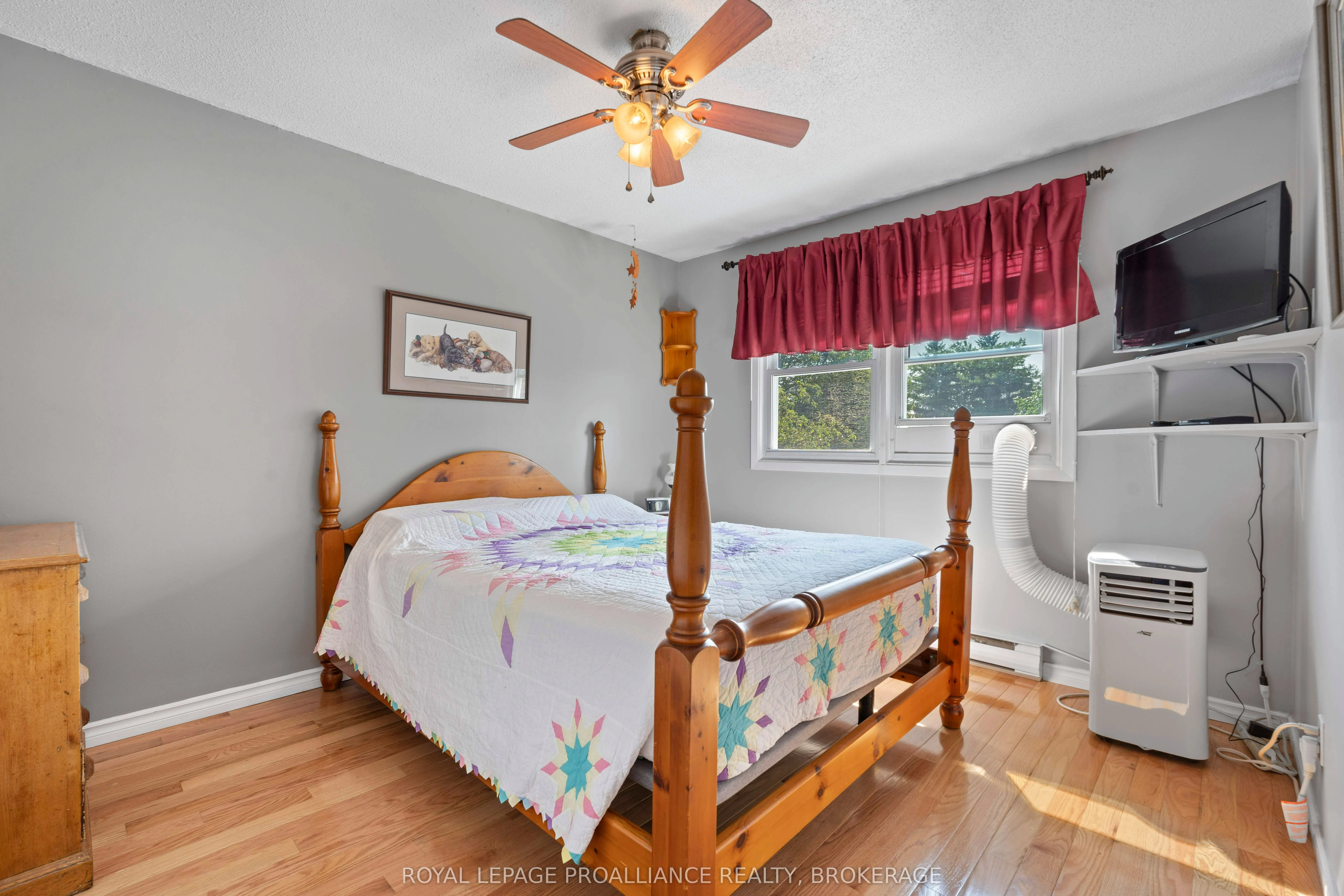 19 MacPherson Avenue, #29