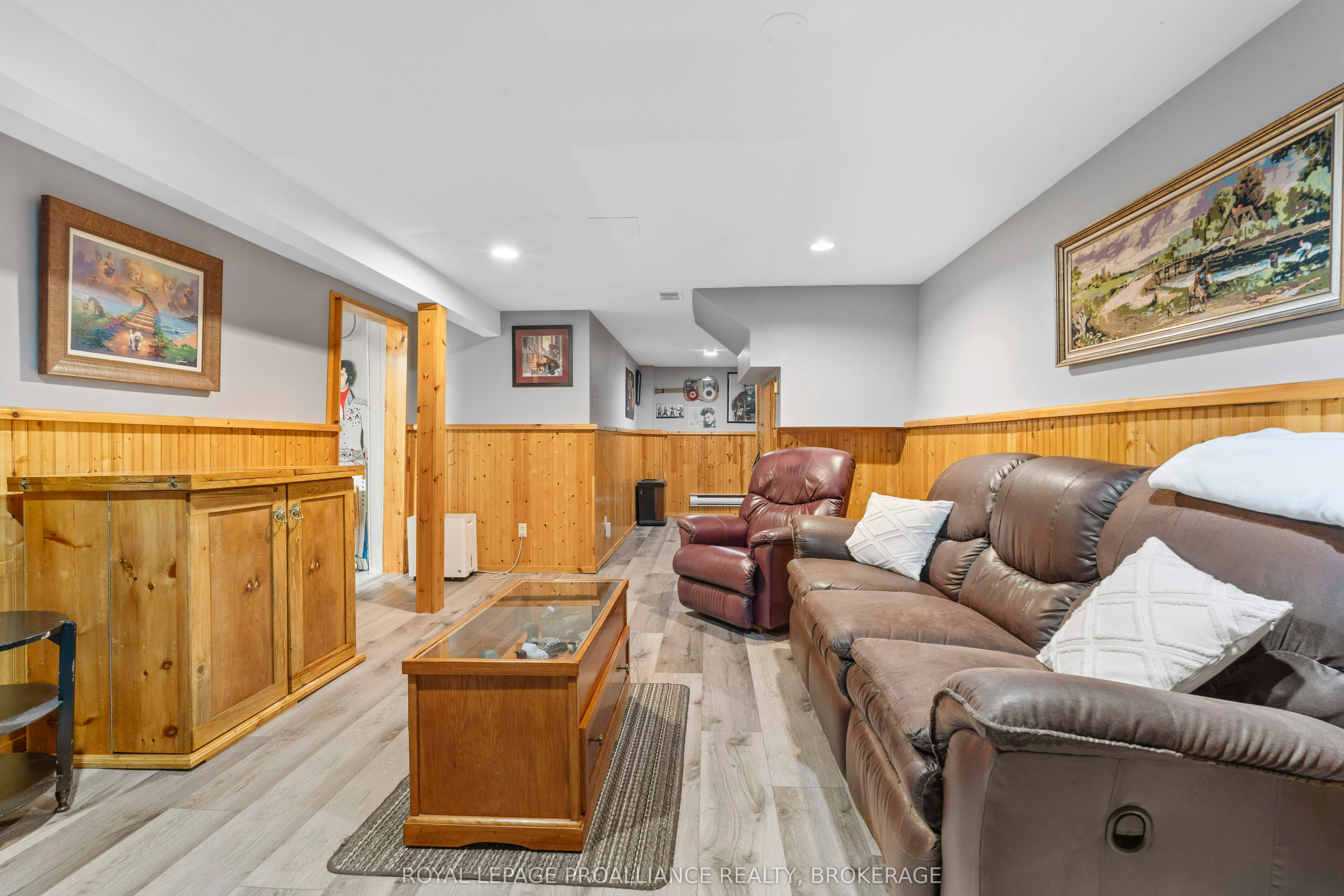 19 MacPherson Avenue, #29