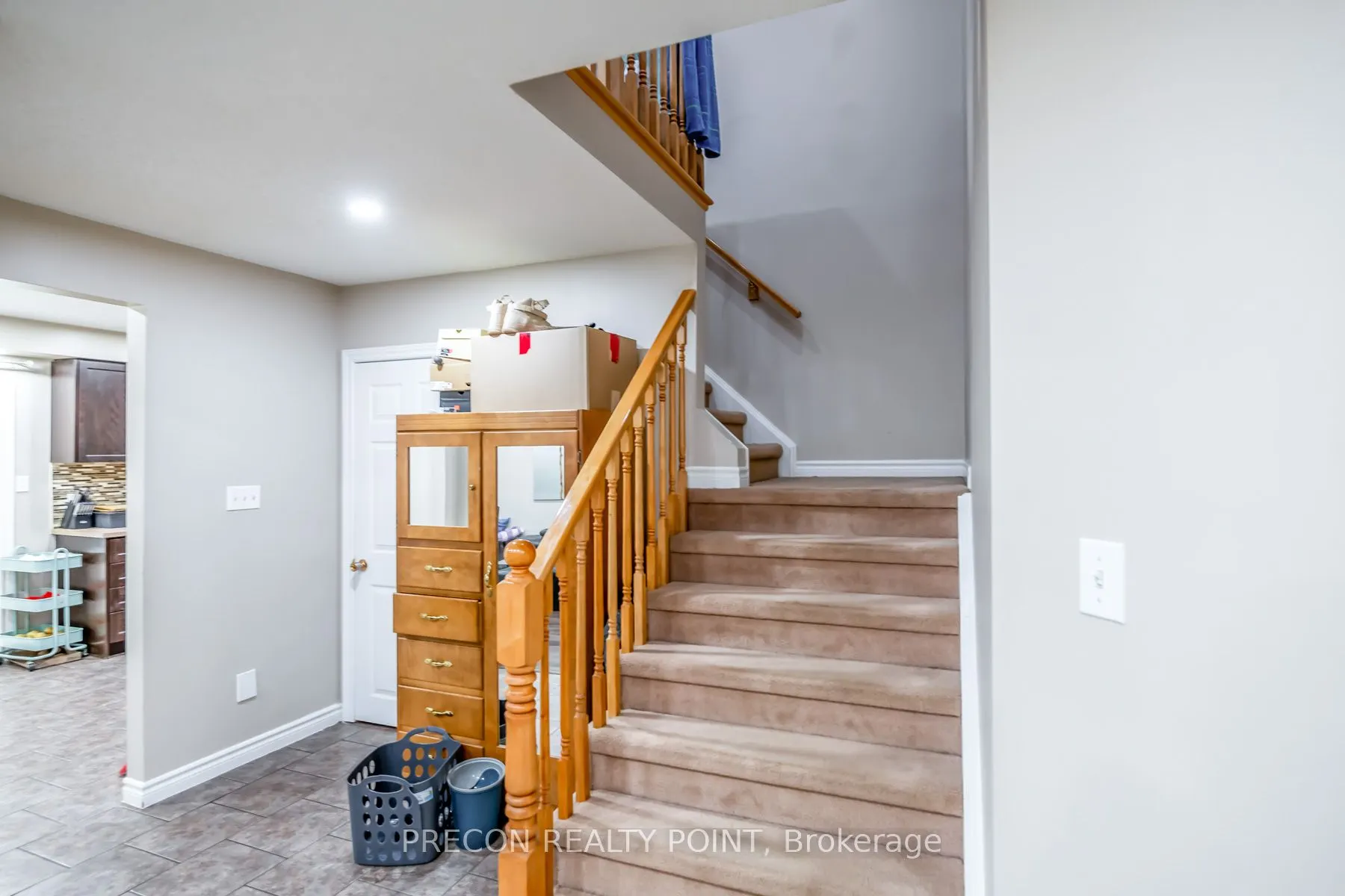 24 Midanbury Way