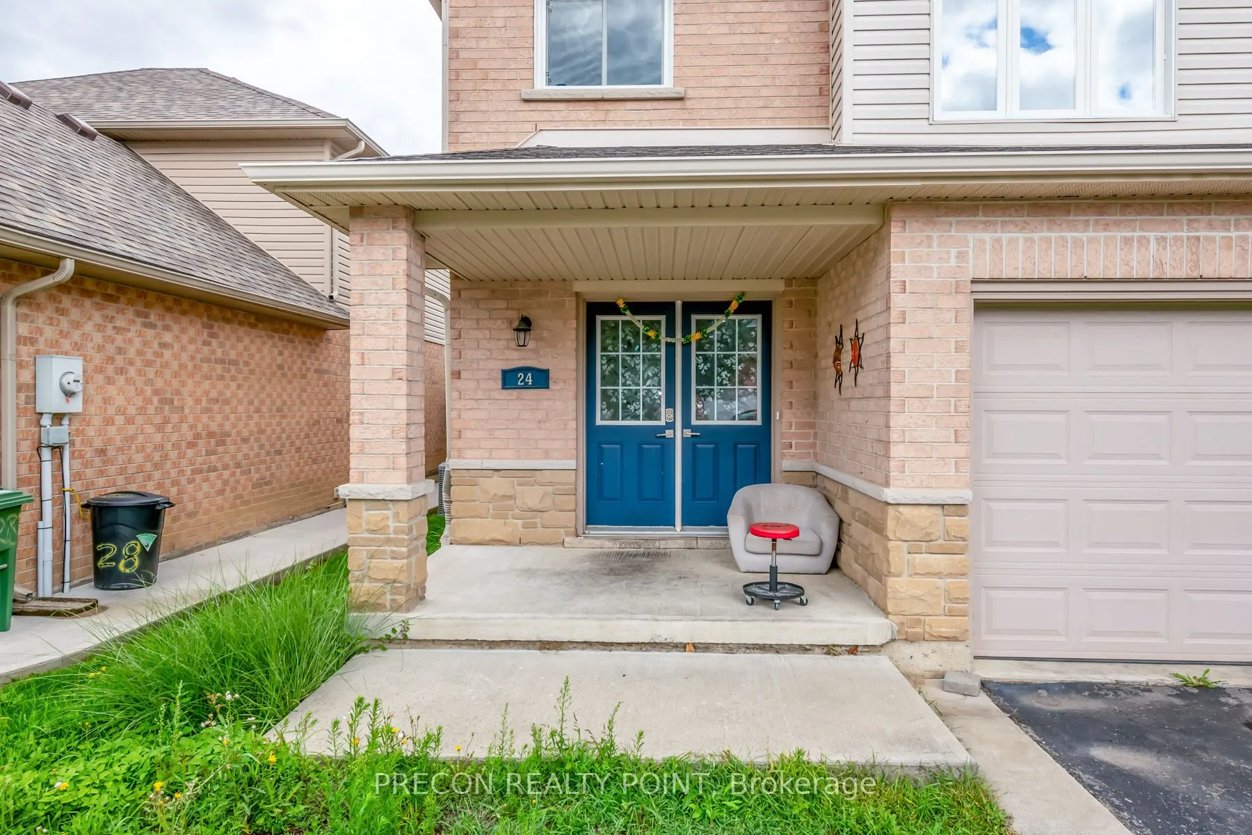 24 Midanbury Way