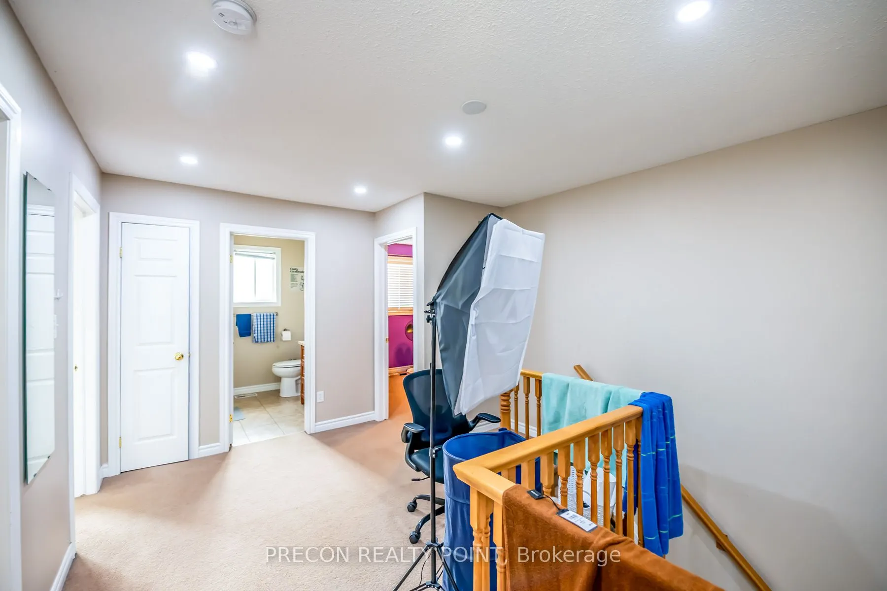 24 Midanbury Way